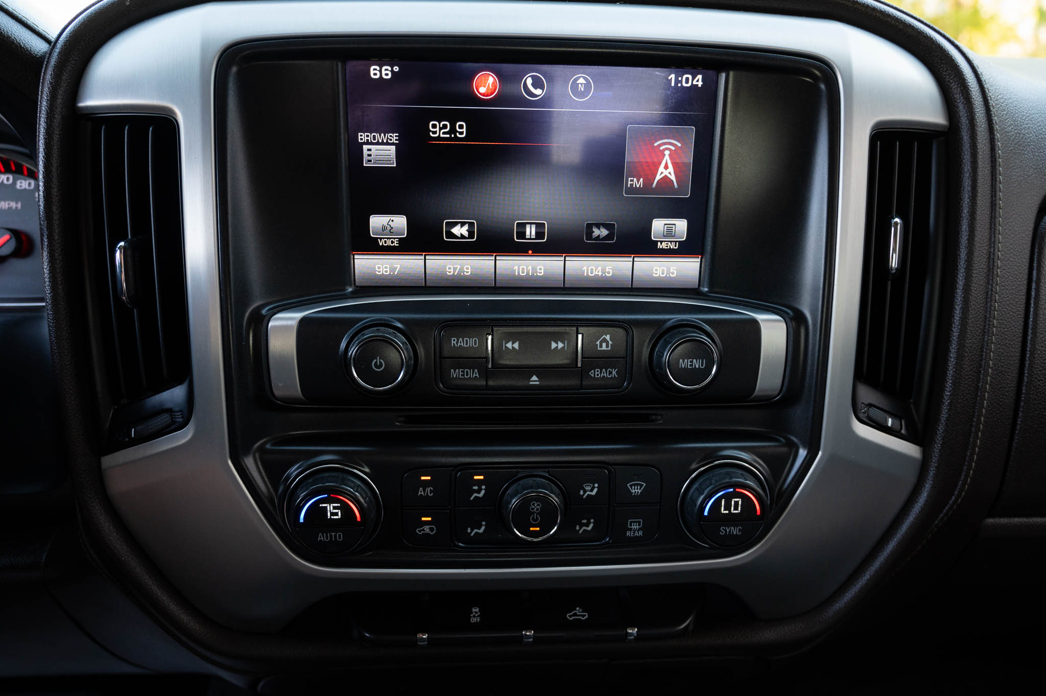 GMC Sierra 1500 SLE Crew Cab 4WD 2015