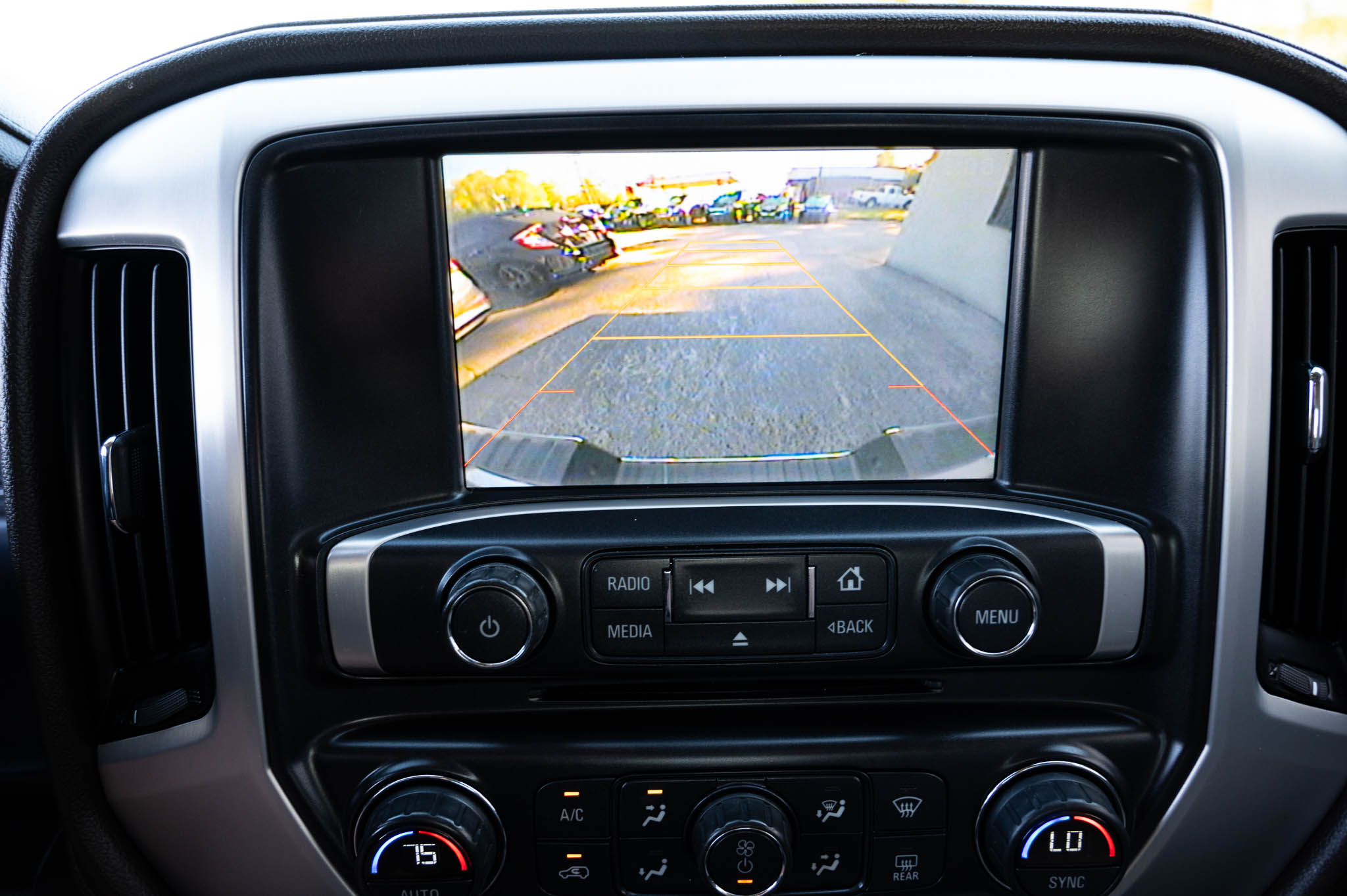 GMC Sierra 1500 SLE Crew Cab 4WD 2015