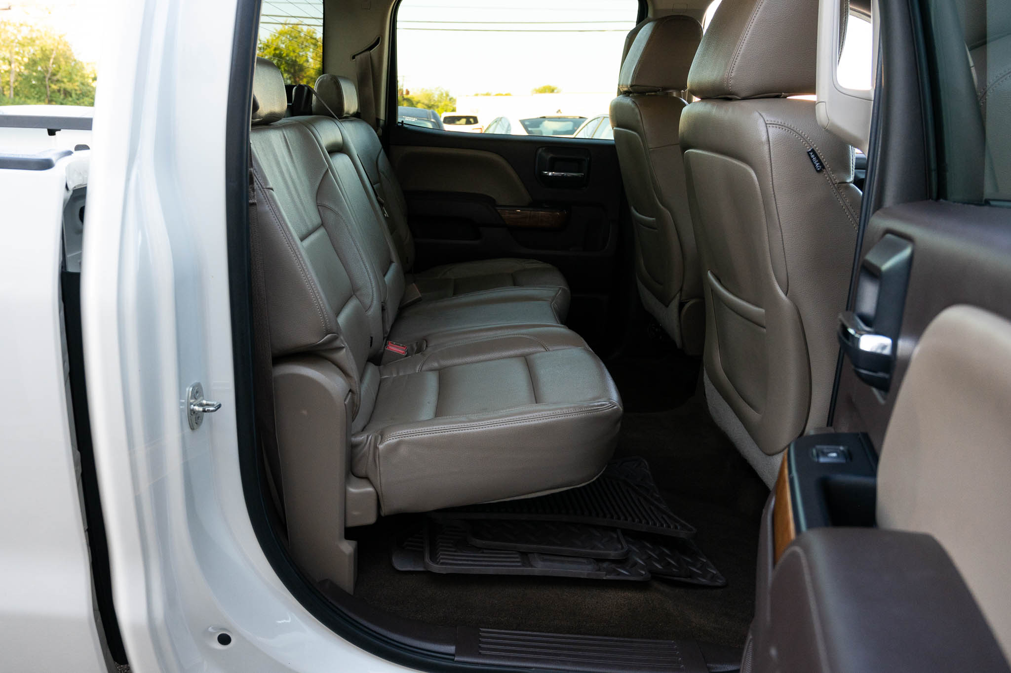 GMC Sierra 1500 SLE Crew Cab 4WD 2015