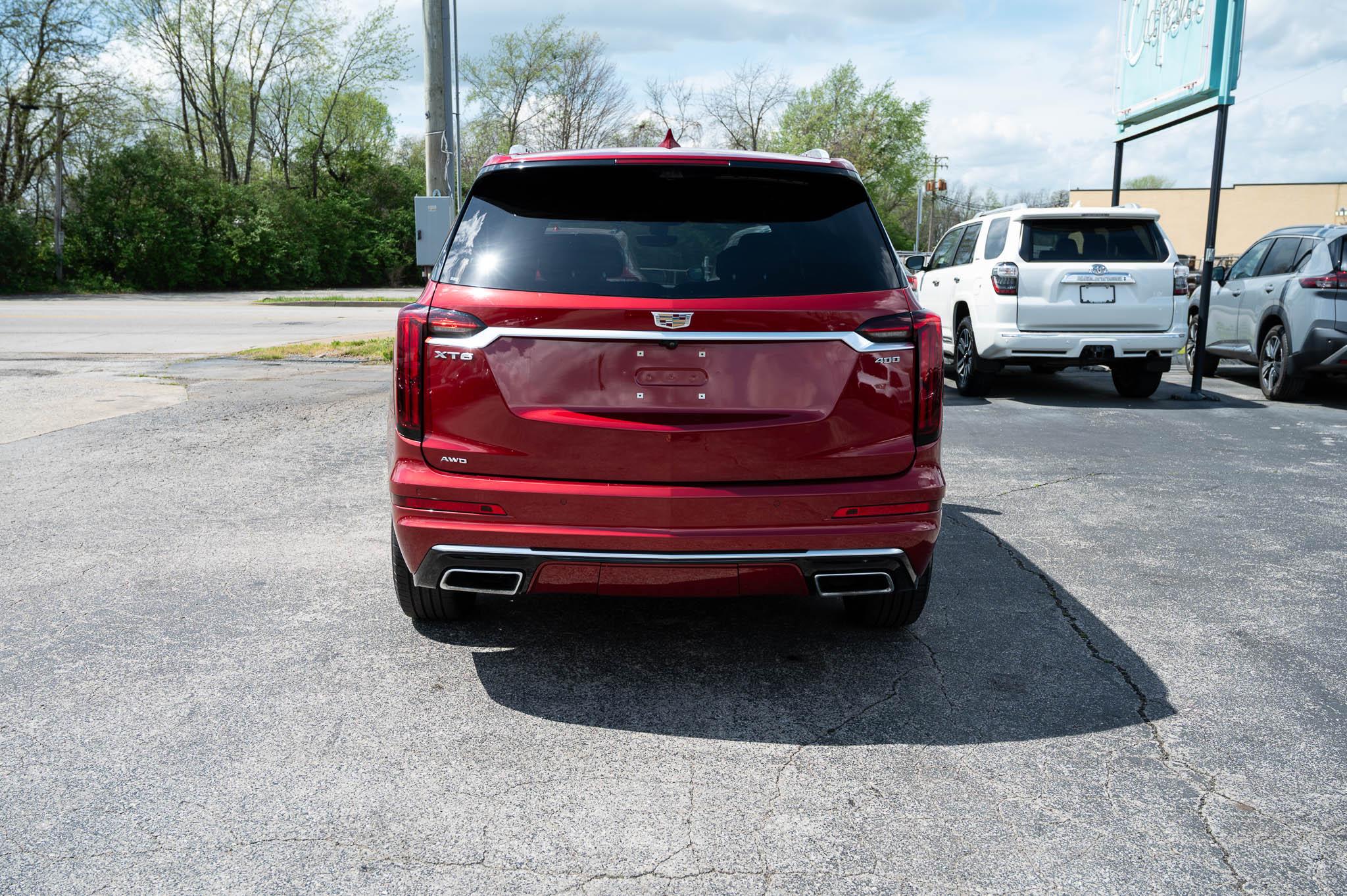 View vehicle photo 5