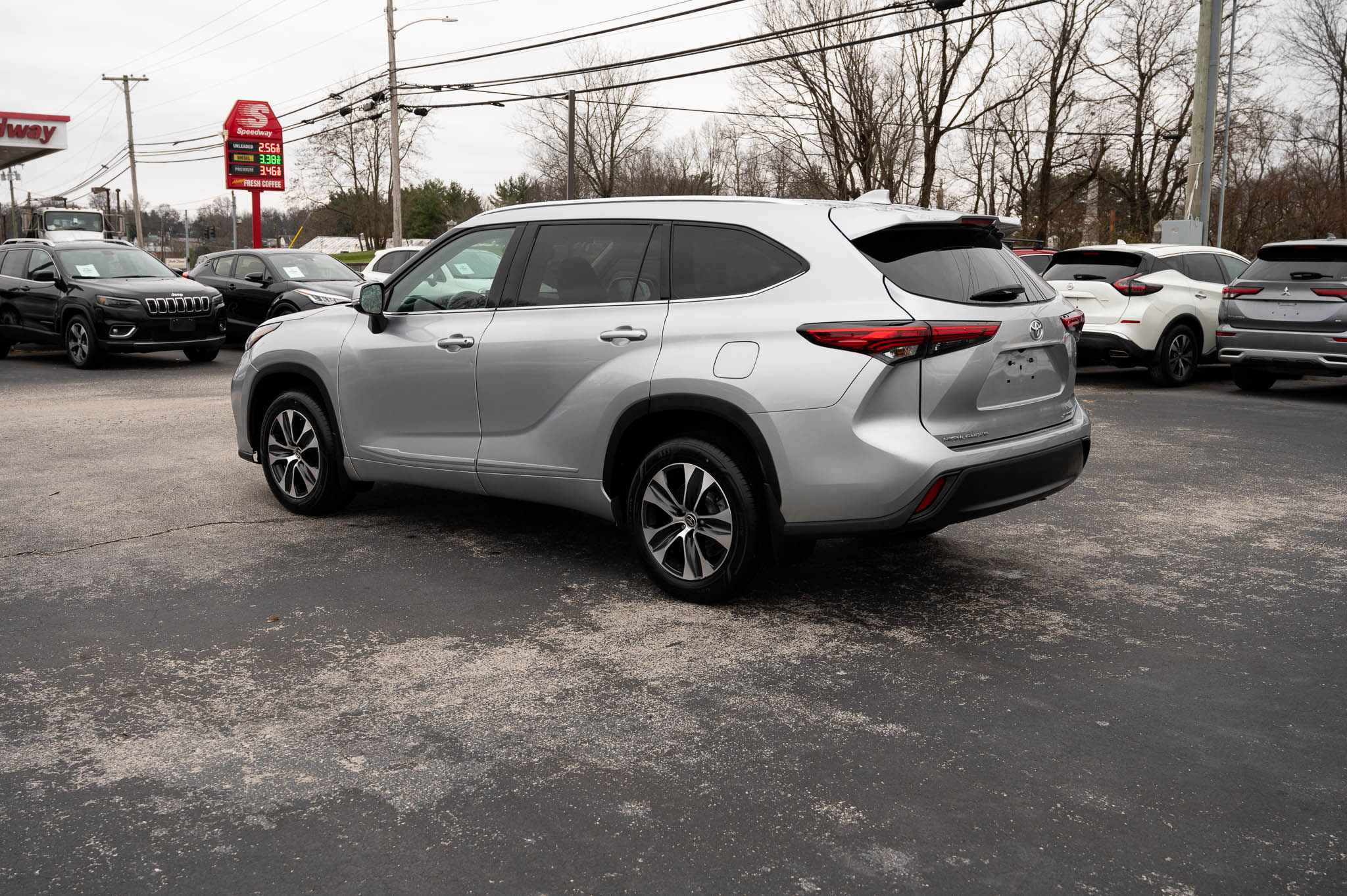 Toyota Highlander XLE AWD V6 2020