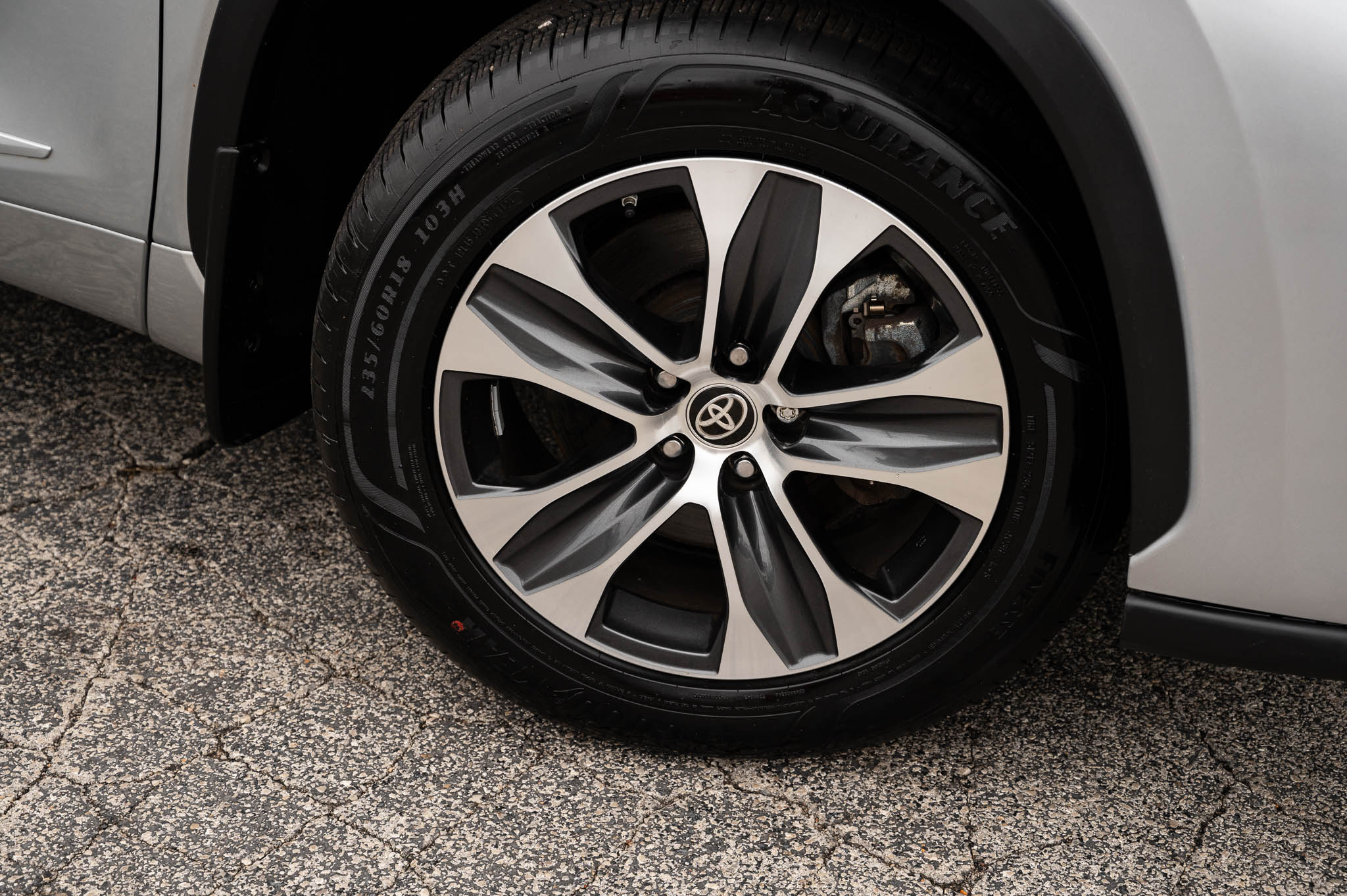 Toyota Highlander XLE AWD V6 2020