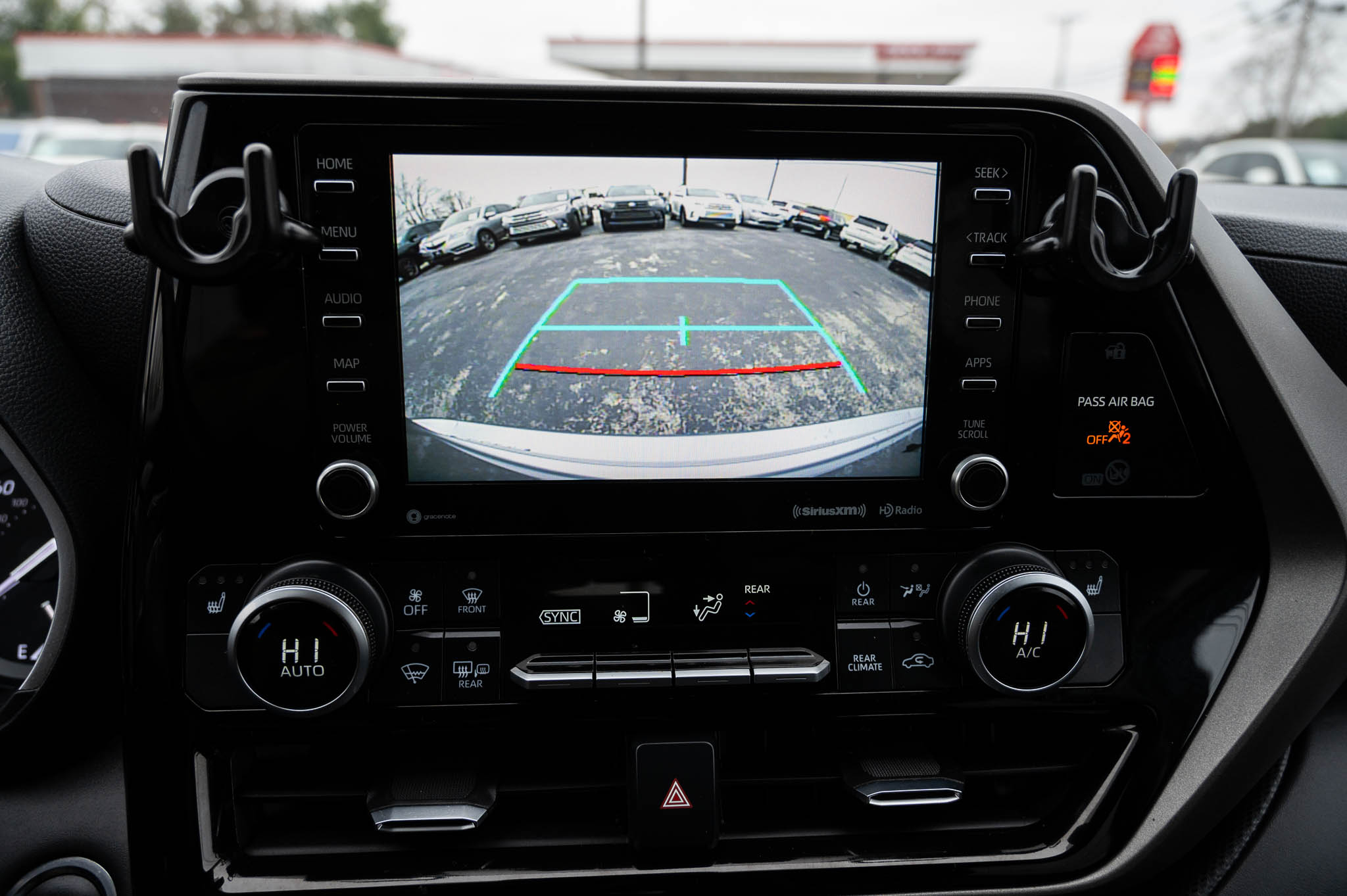 Toyota Highlander XLE AWD V6 2020