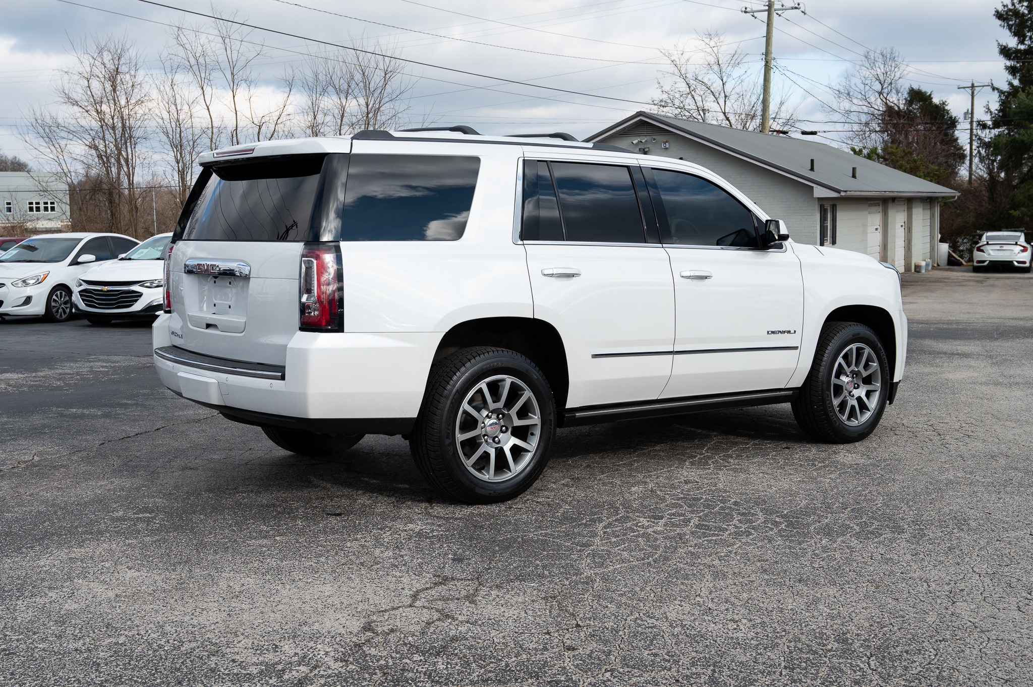 GMC Yukon Denali 4WD 2019