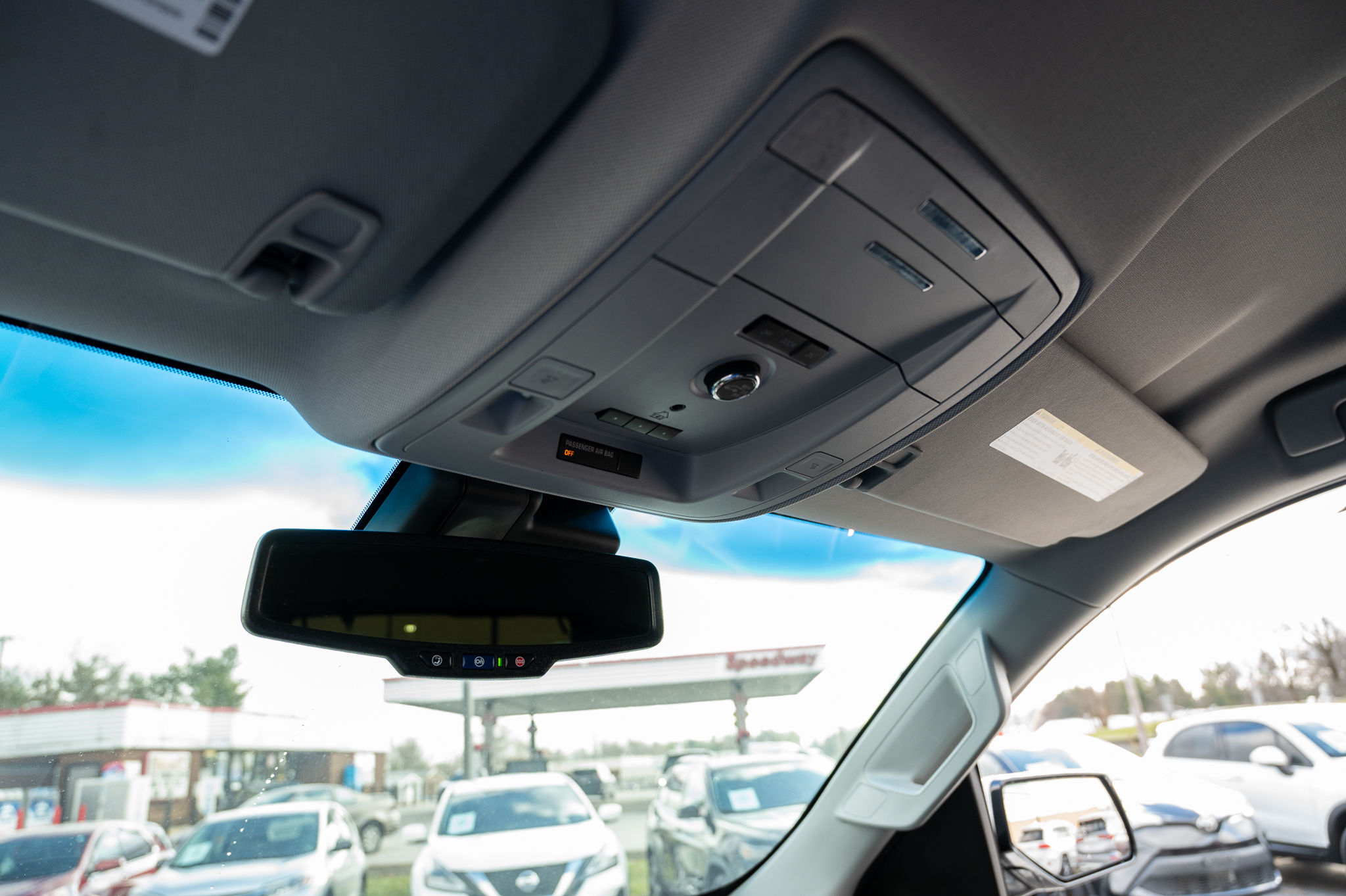 GMC Yukon Denali 4WD 2019