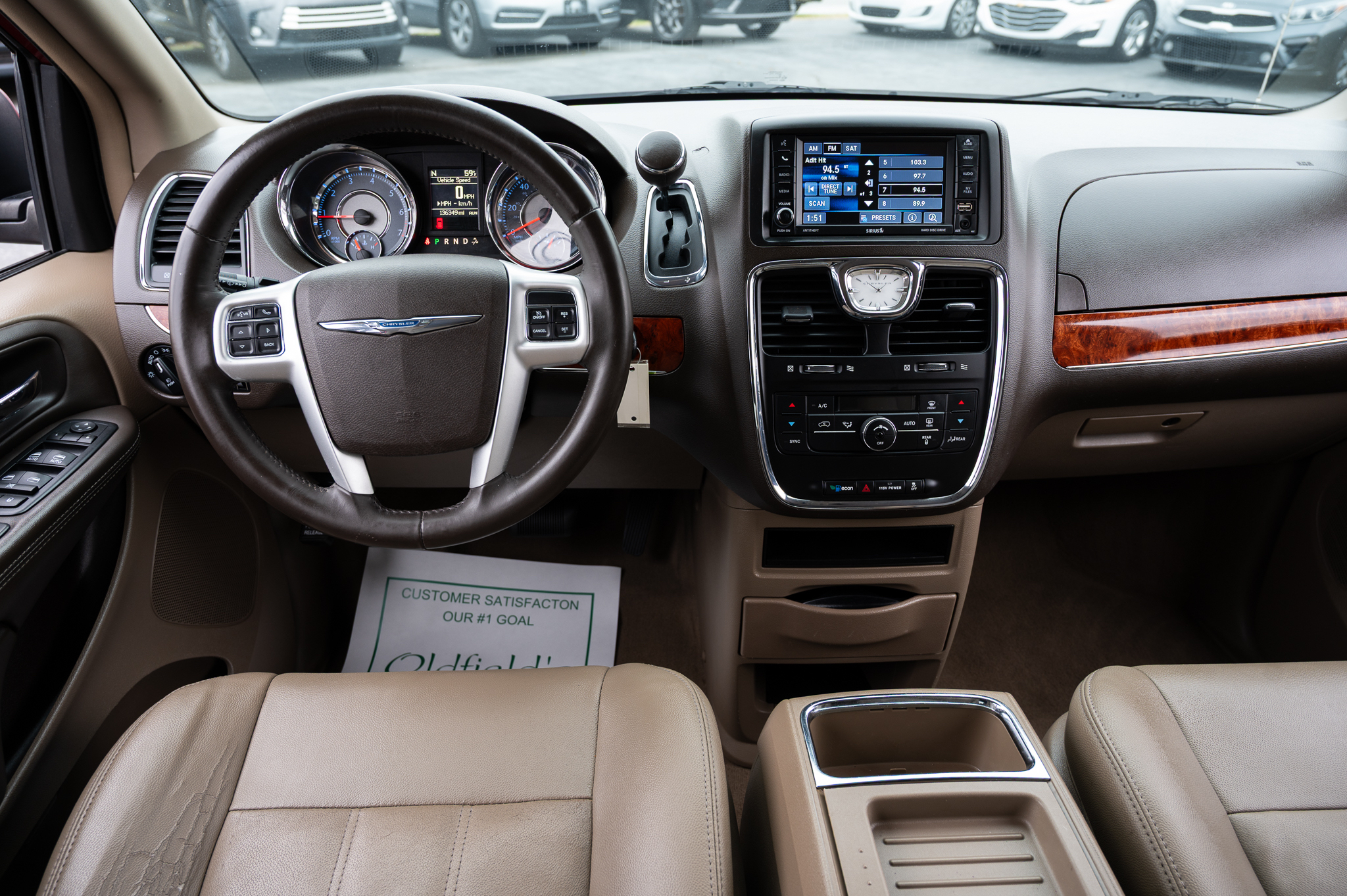 Chrysler Town & Country Touring 2016