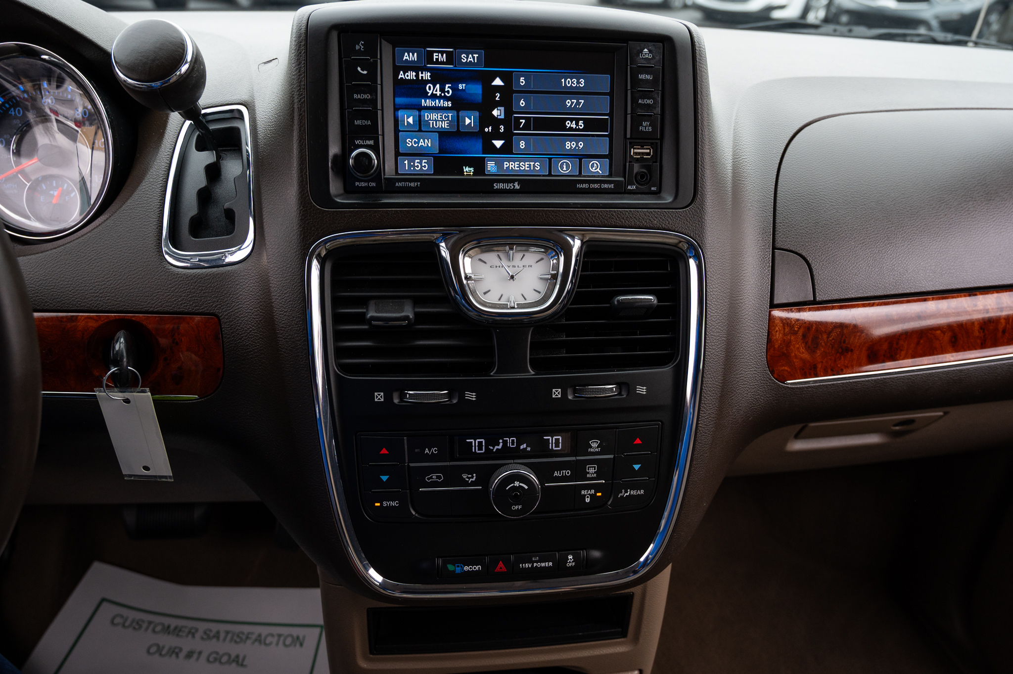 Chrysler Town & Country Touring 2016