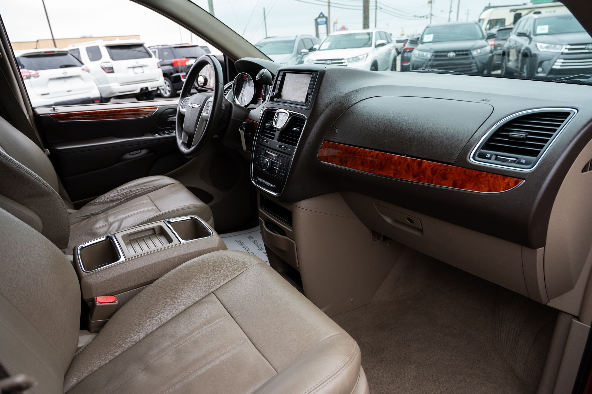 Chrysler Town & Country Touring 2016