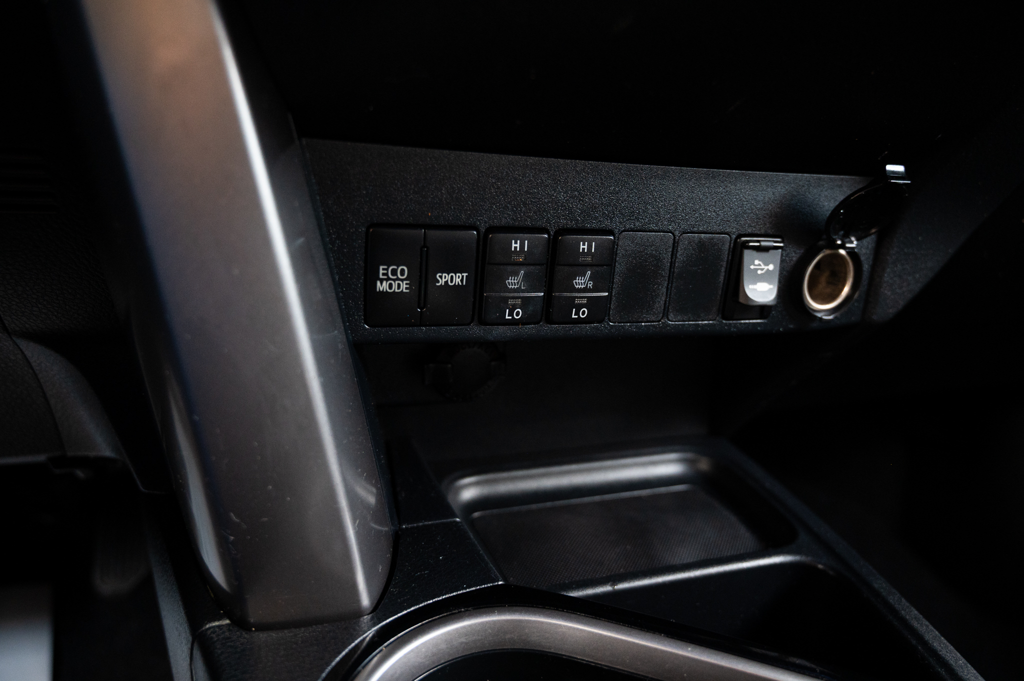 Toyota RAV4 Limited AWD 2016