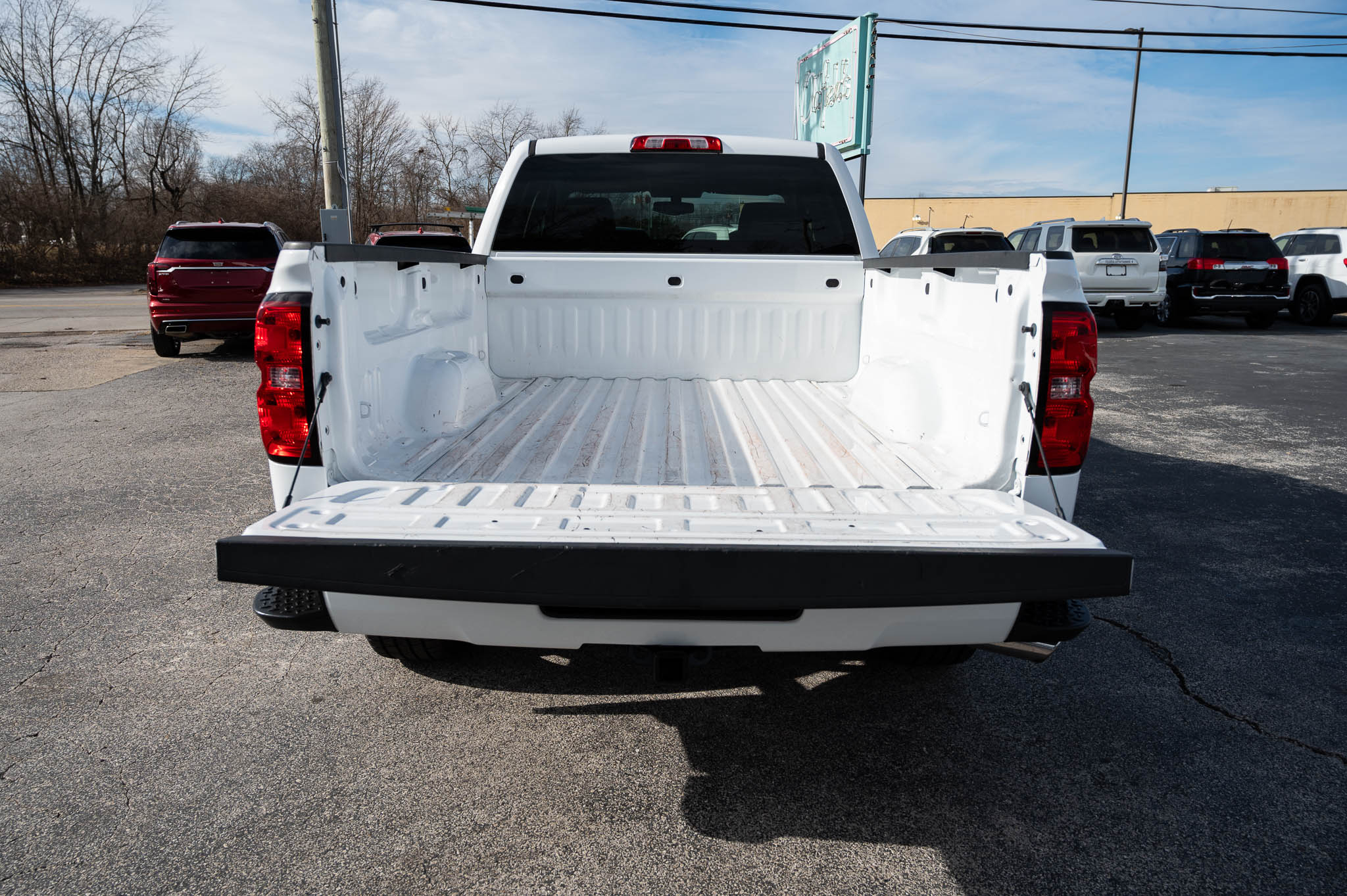 Chevrolet Silverado 1500 Custom Double Cab 4WD 2018