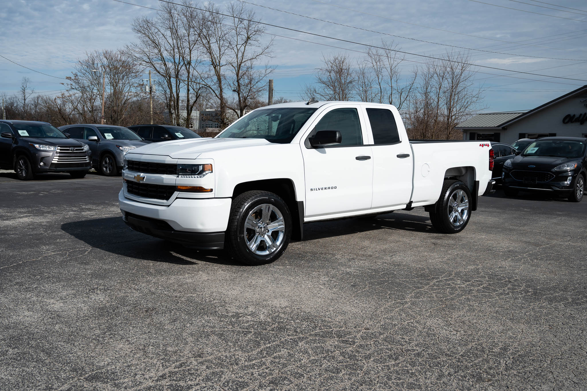 Chevrolet Silverado 1500 Custom Double Cab 4WD 2018
