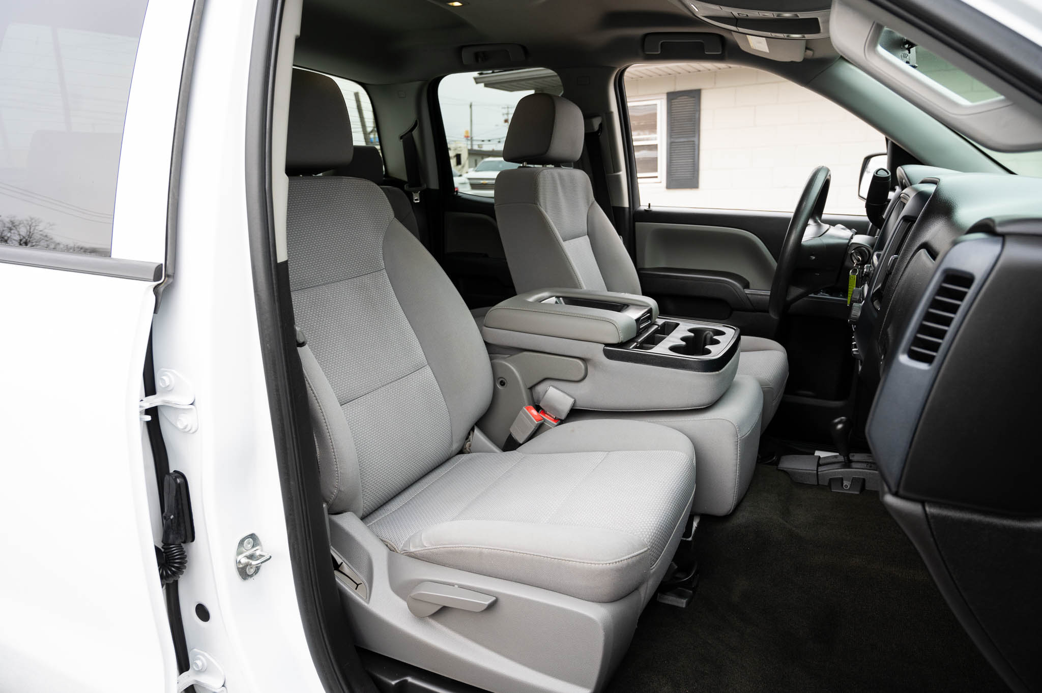 Chevrolet Silverado 1500 Custom Double Cab 4WD 2018