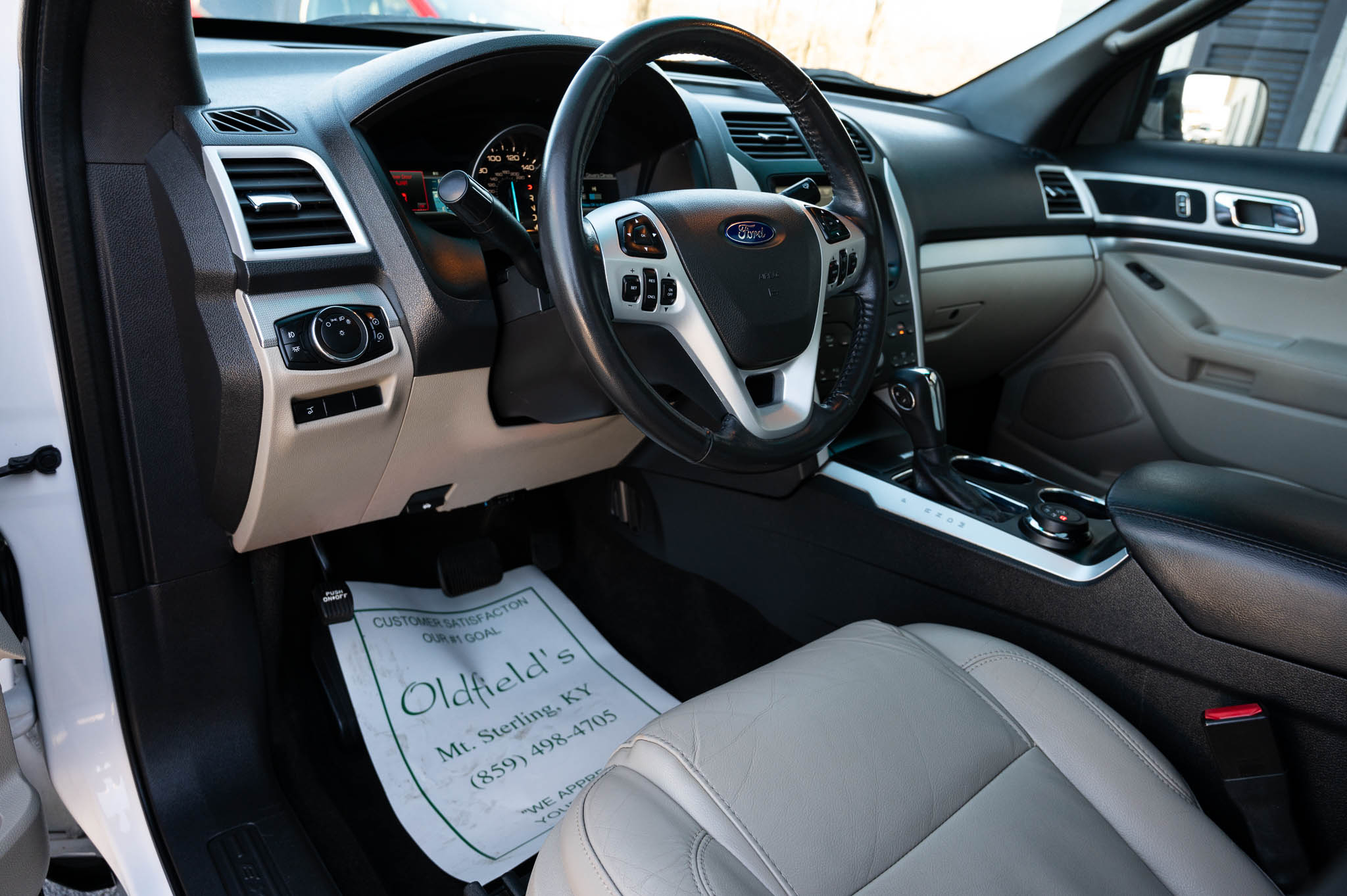 Ford Explorer XLT 4WD 2012