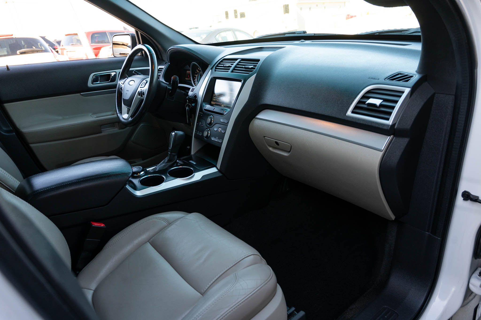 Ford Explorer XLT 4WD 2012