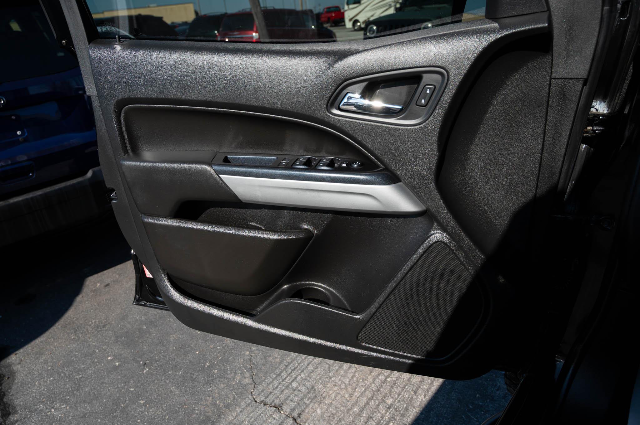 Chevrolet Colorado ZR2 Crew Cab Short Box 4WD 2021