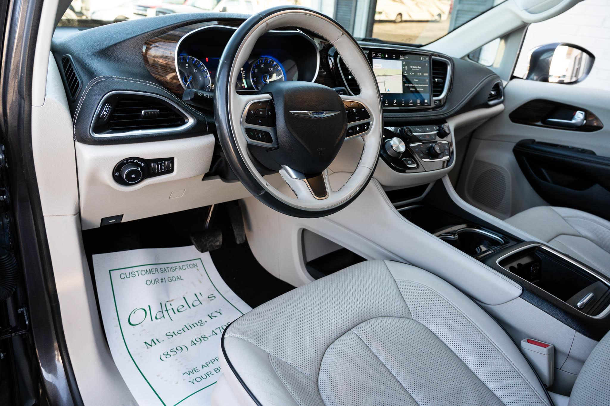 Chrysler Pacifica Limited AWD 2021