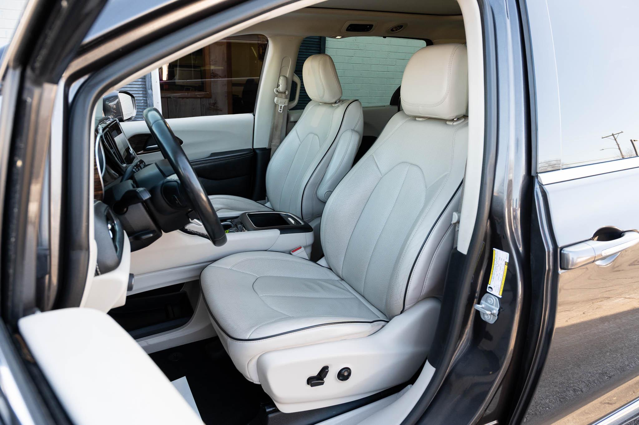 Chrysler Pacifica Limited AWD 2021