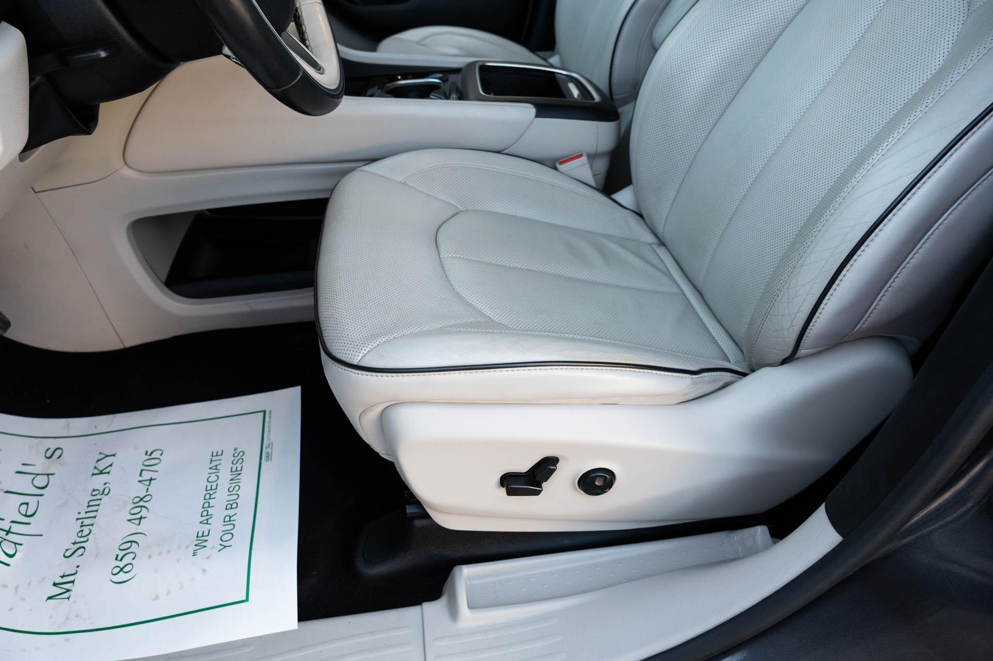 Chrysler Pacifica Limited AWD 2021