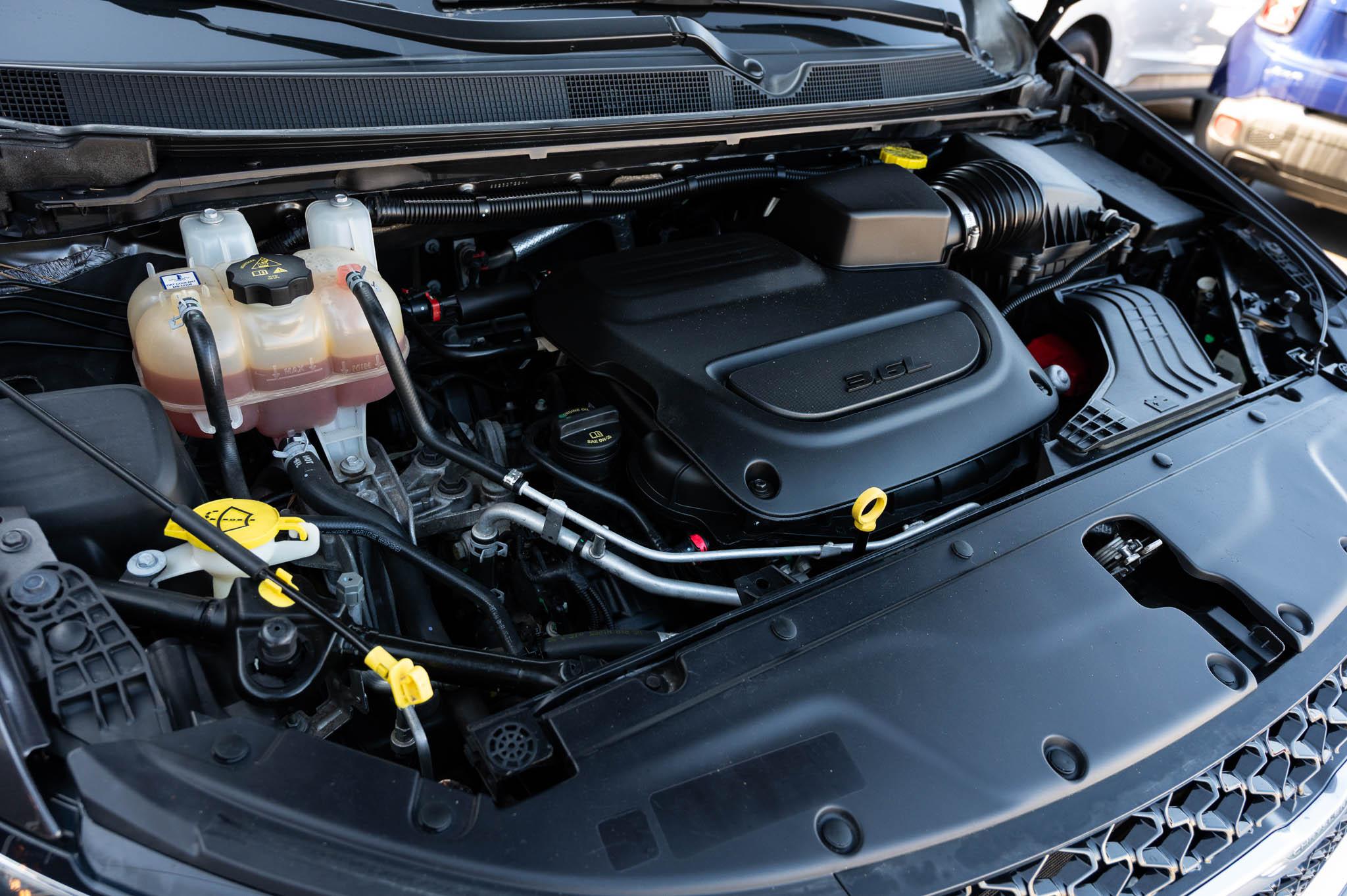 Chrysler Pacifica Limited AWD 2021