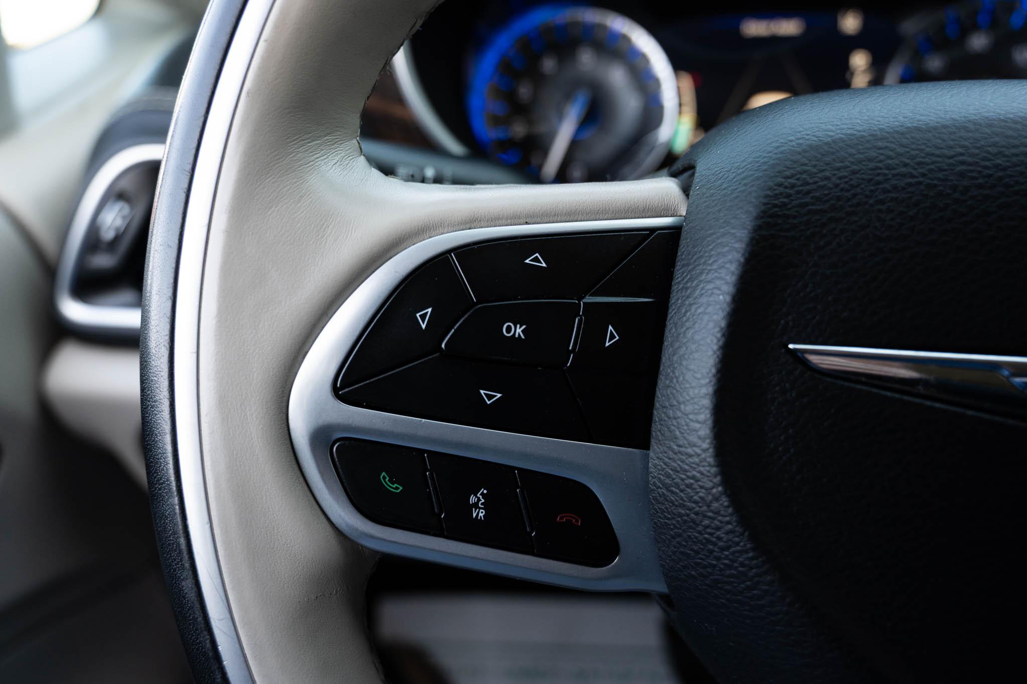 Chrysler Pacifica Limited AWD 2021