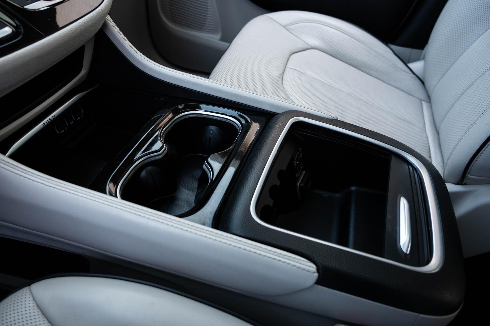 Chrysler Pacifica Limited AWD 2021