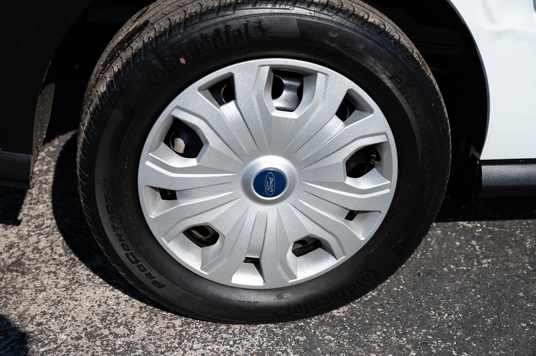 Ford Transit Connect Cargo Van XL LWB 2020