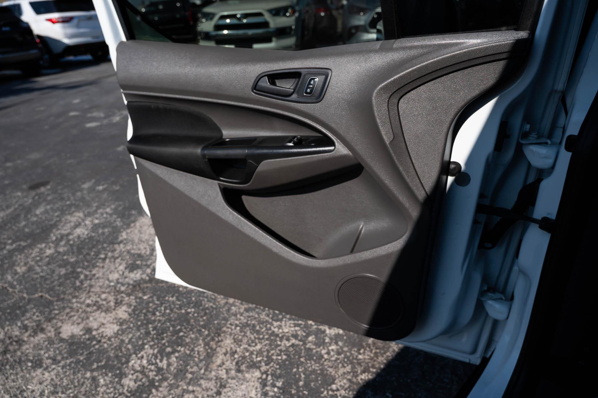 Ford Transit Connect Cargo Van XL LWB 2020