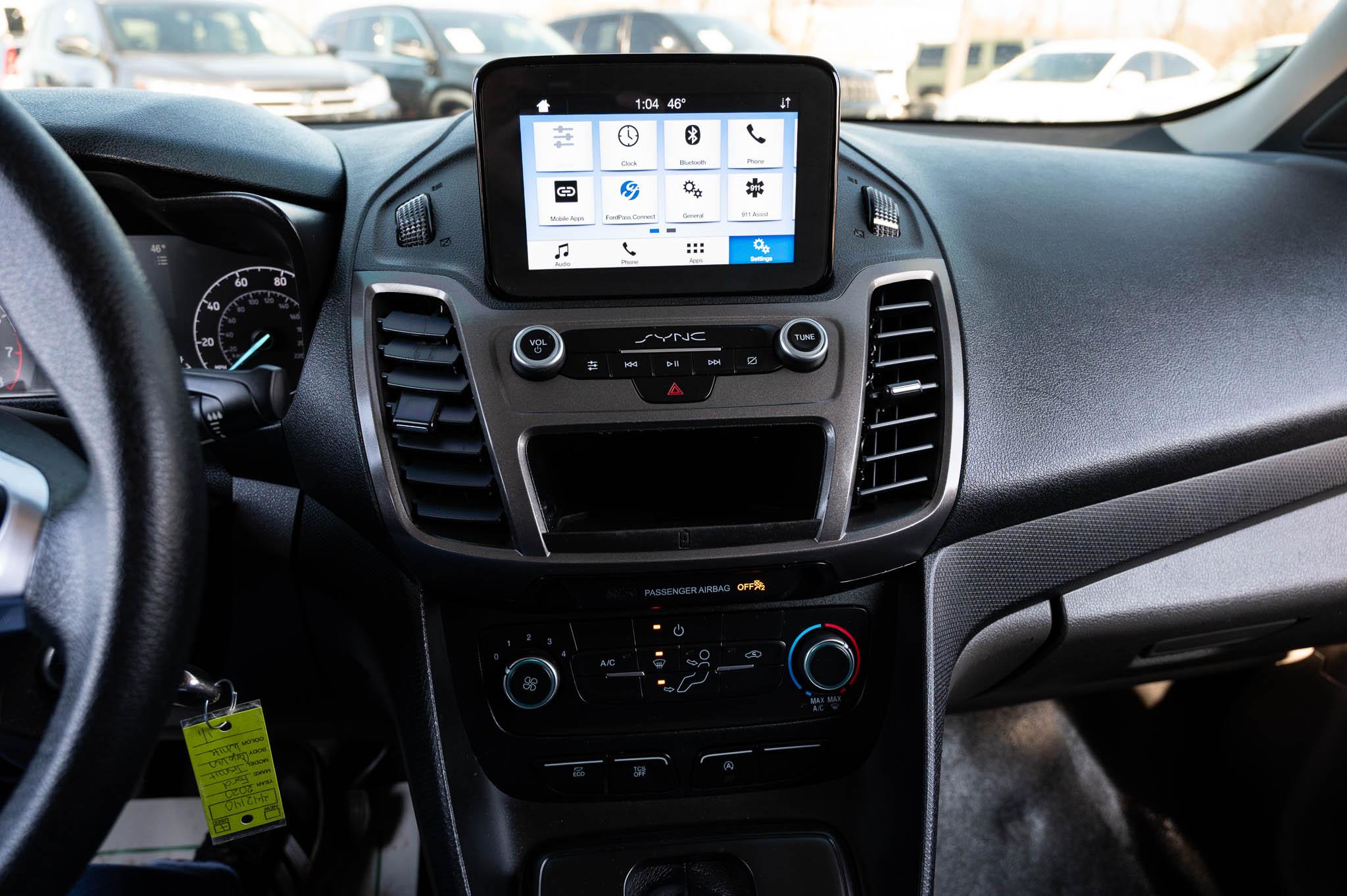 Ford Transit Connect Cargo Van XL LWB 2020