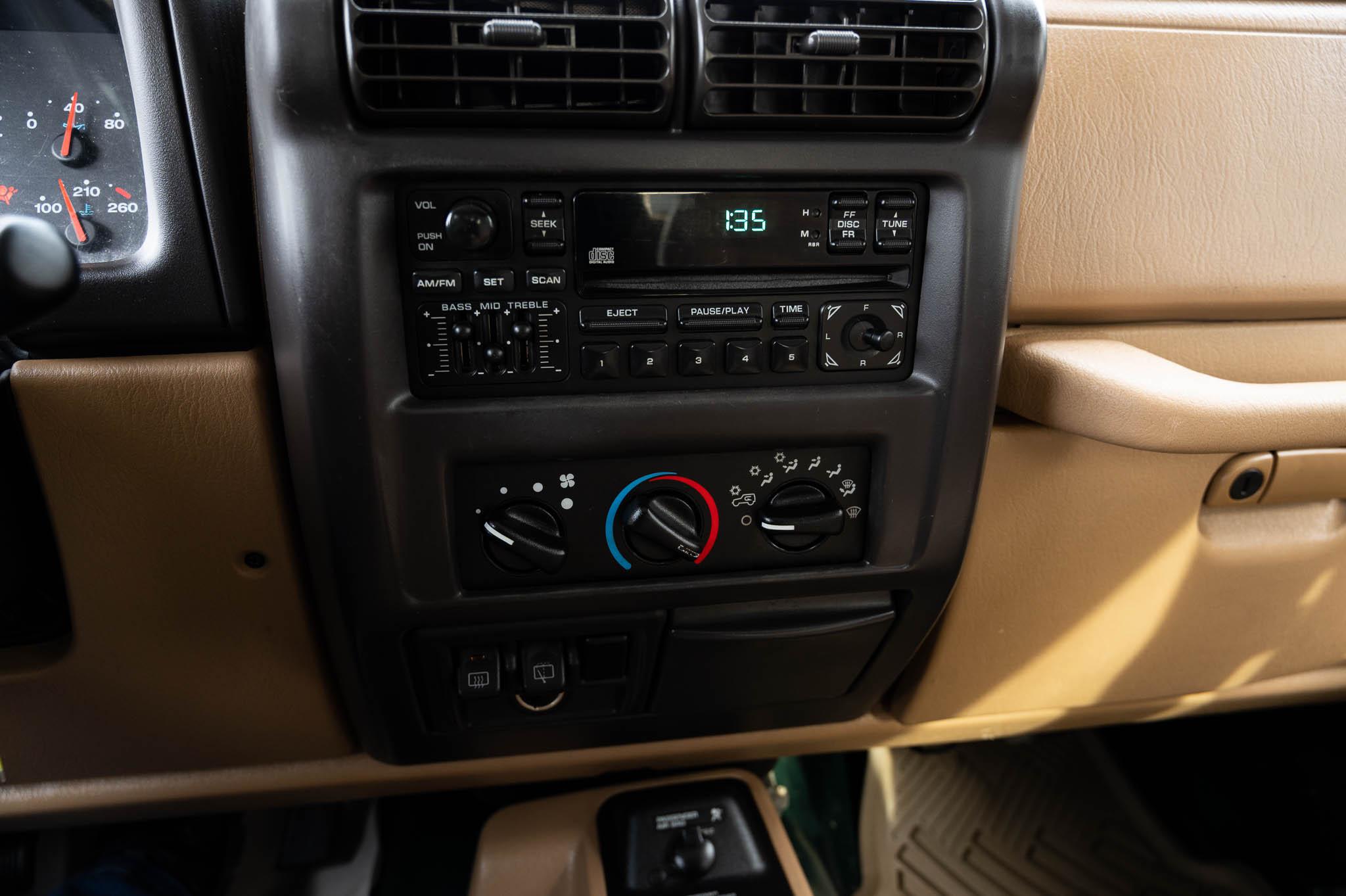 Jeep Wrangler Sport 2001