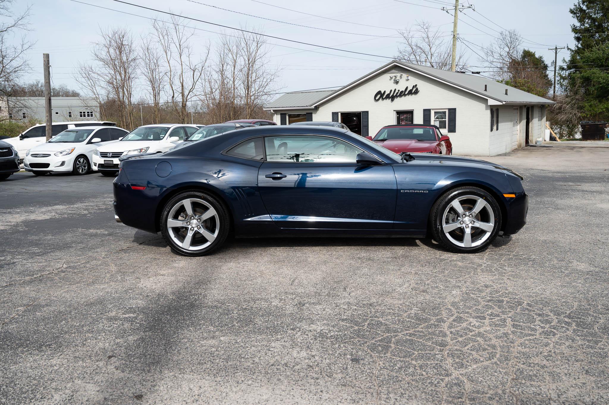 Chevrolet Camaro 2LT Coupe 2011