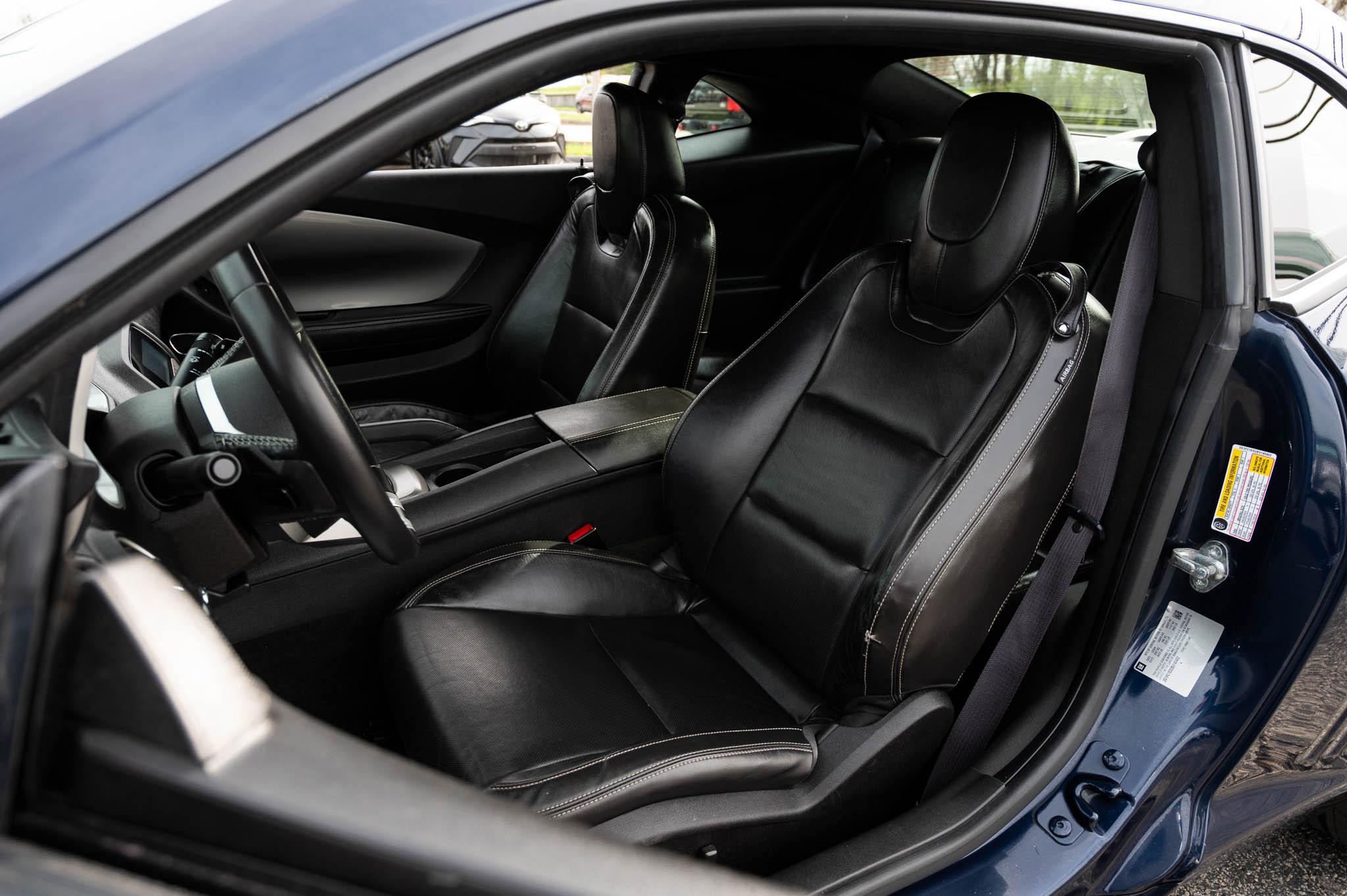 Chevrolet Camaro 2LT Coupe 2011