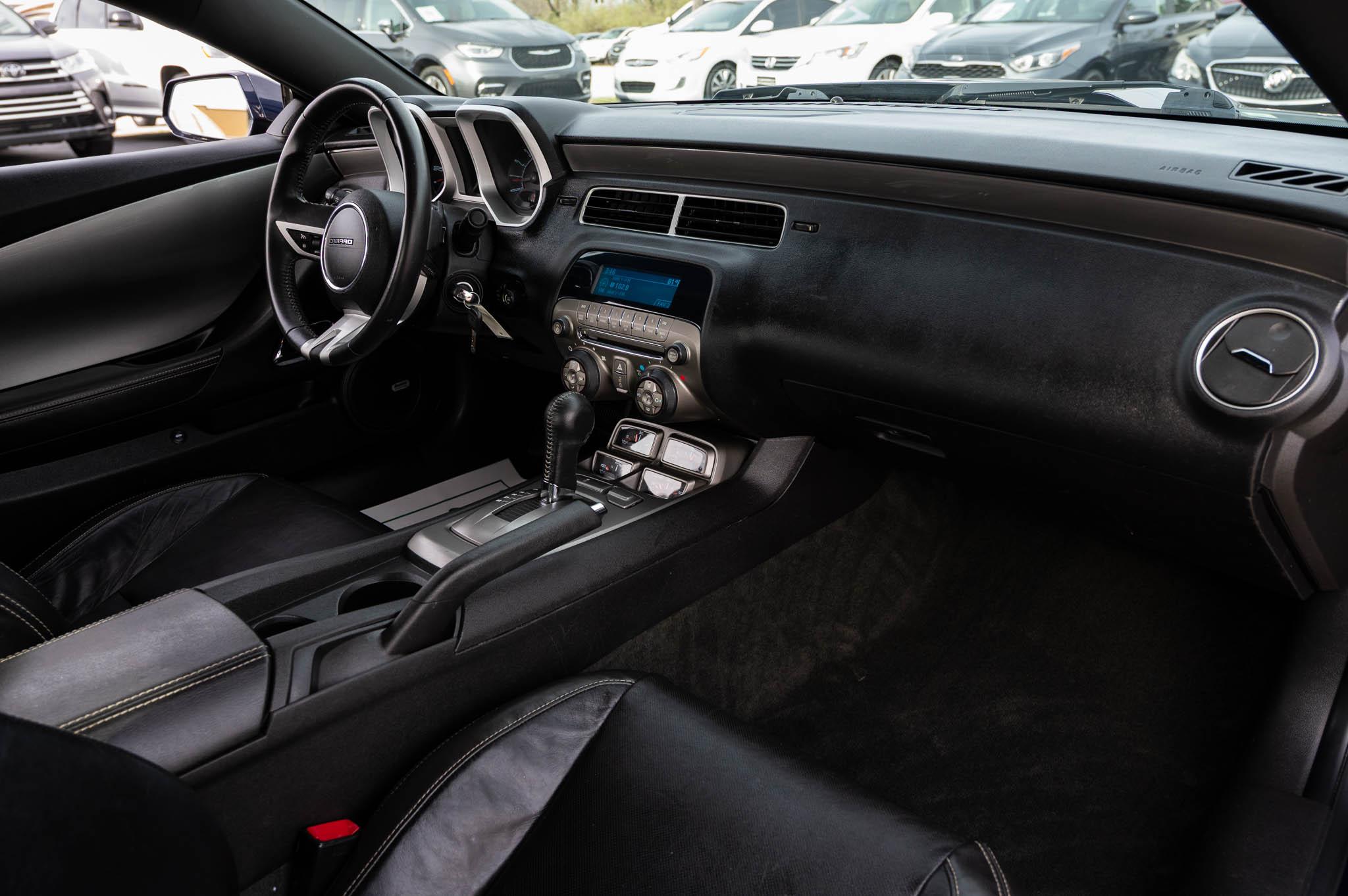 Chevrolet Camaro 2LT Coupe 2011