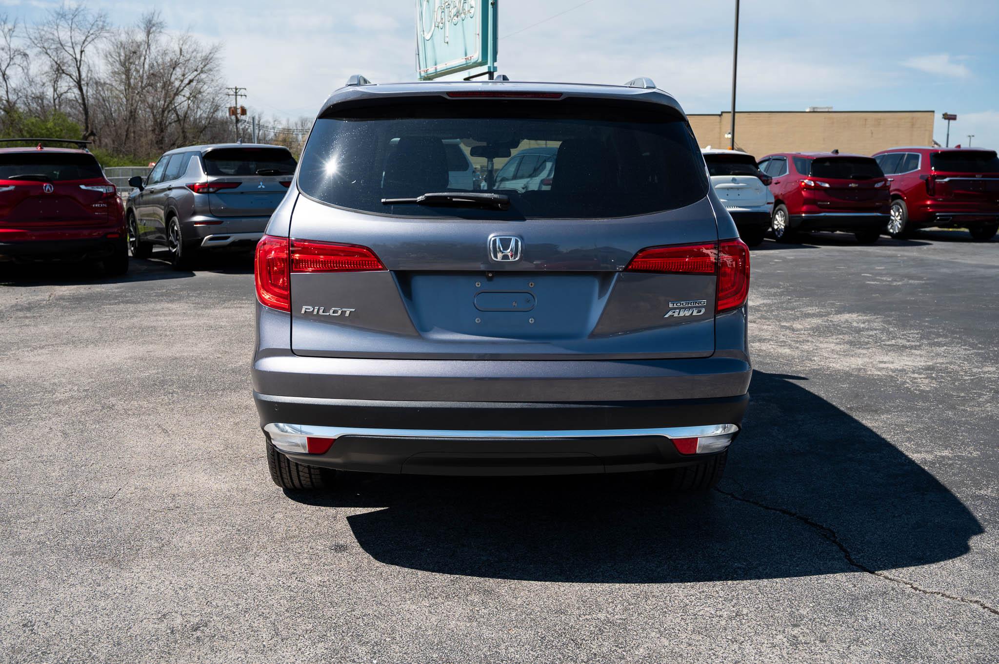 Honda Pilot Touring 4WD 2018