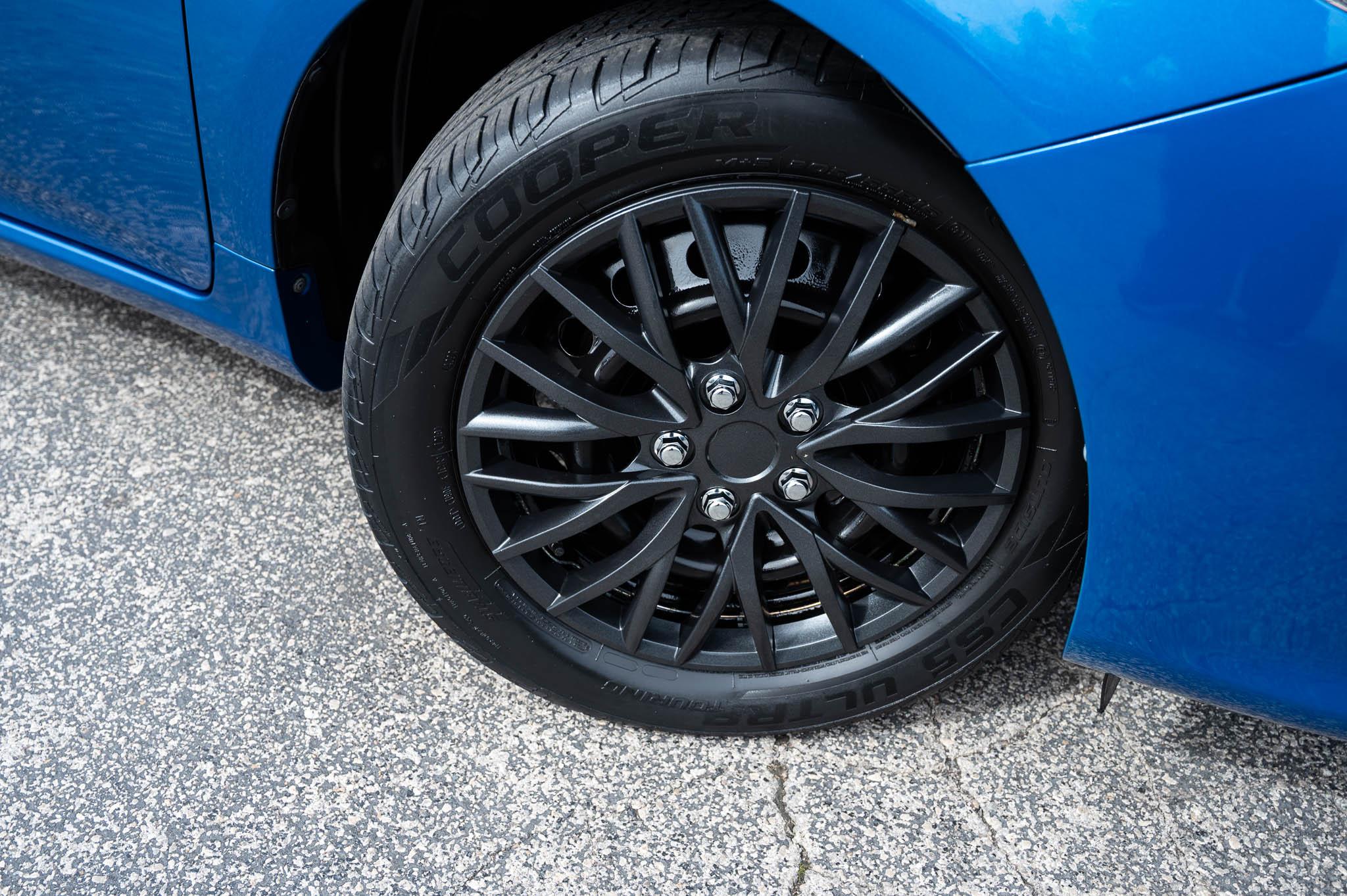 Toyota Corolla LE 2010