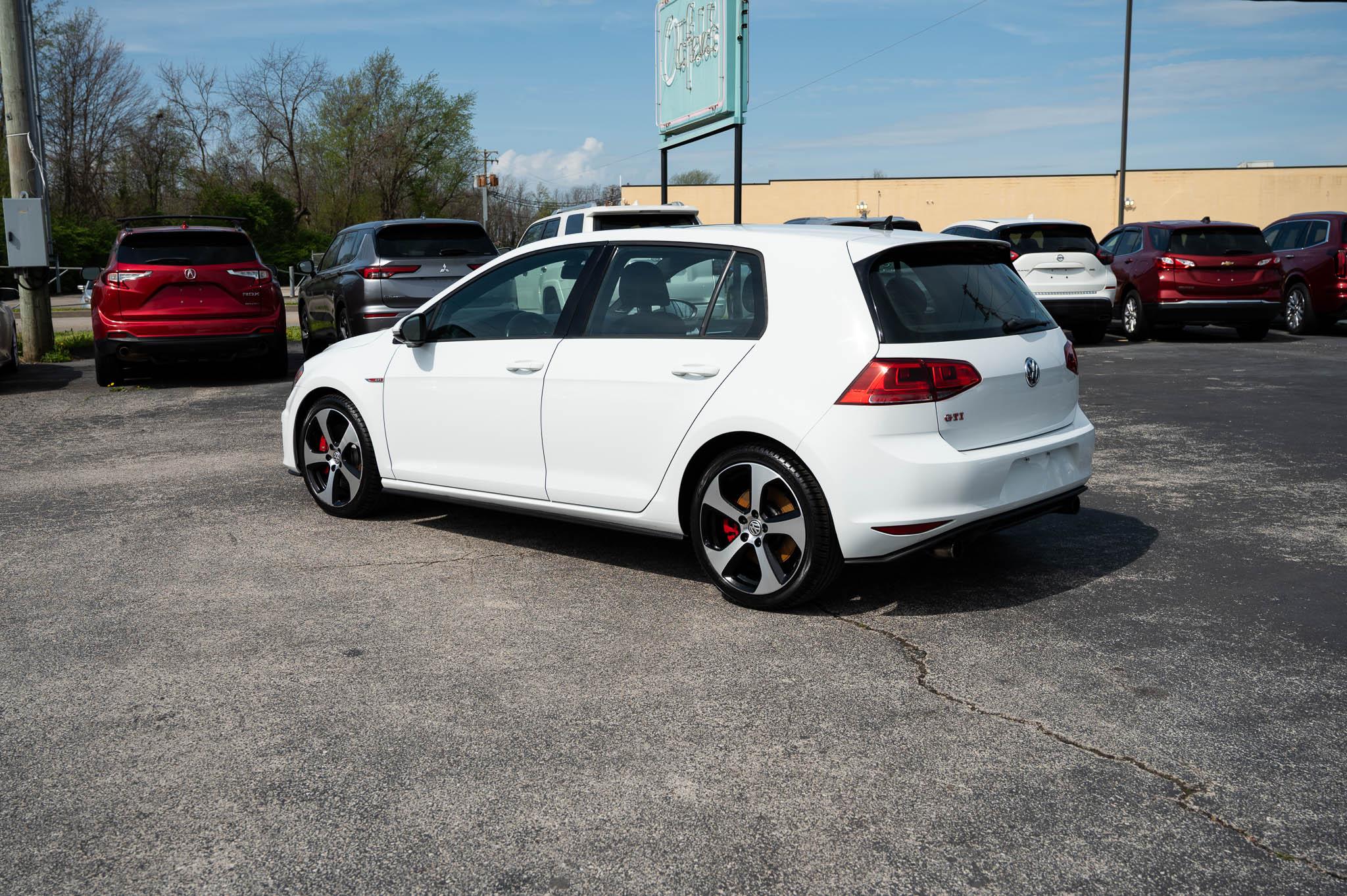 Volkswagen Golf GTI SE 2017
