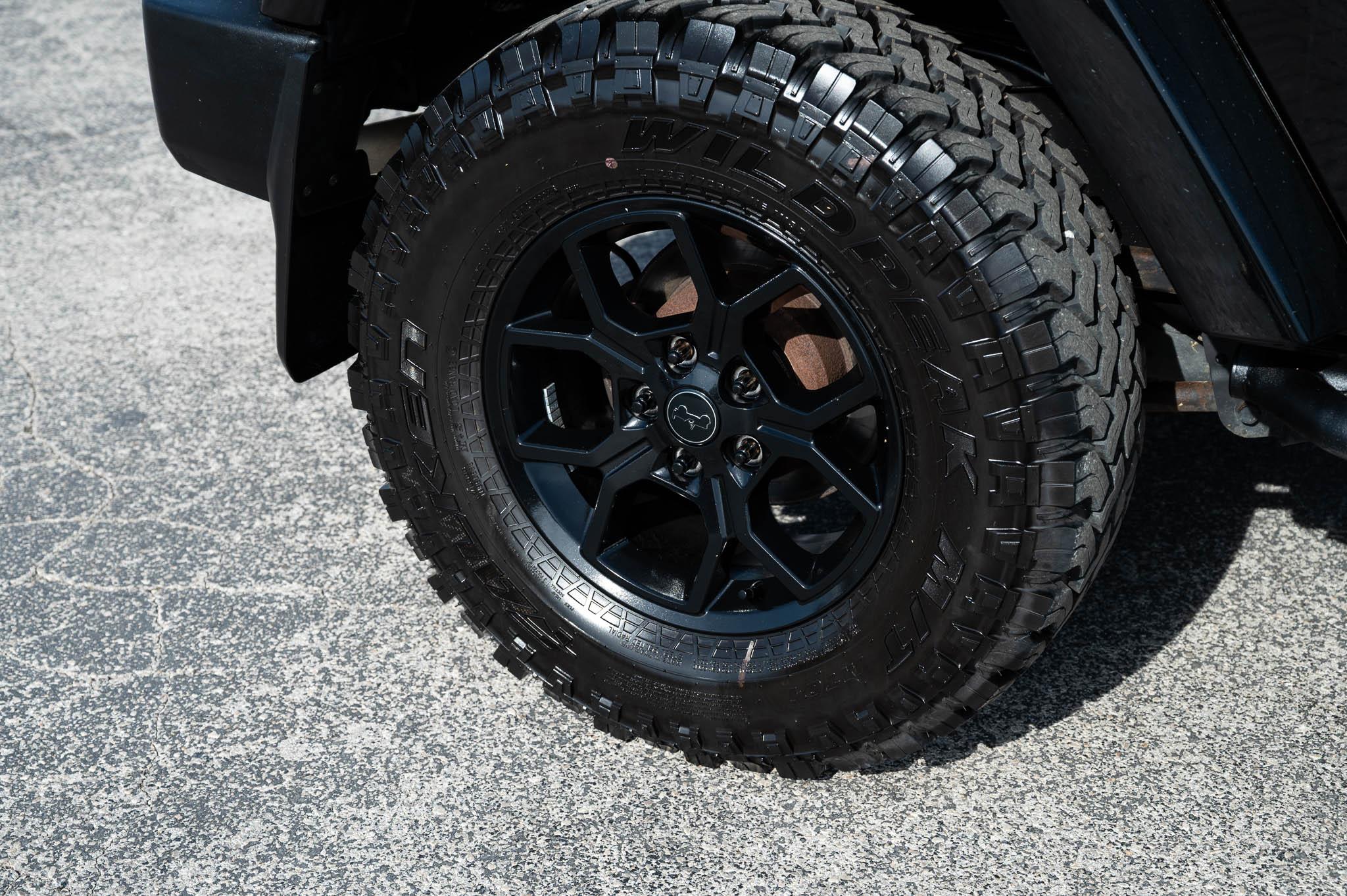 Jeep Wrangler Sport 4WD 2015