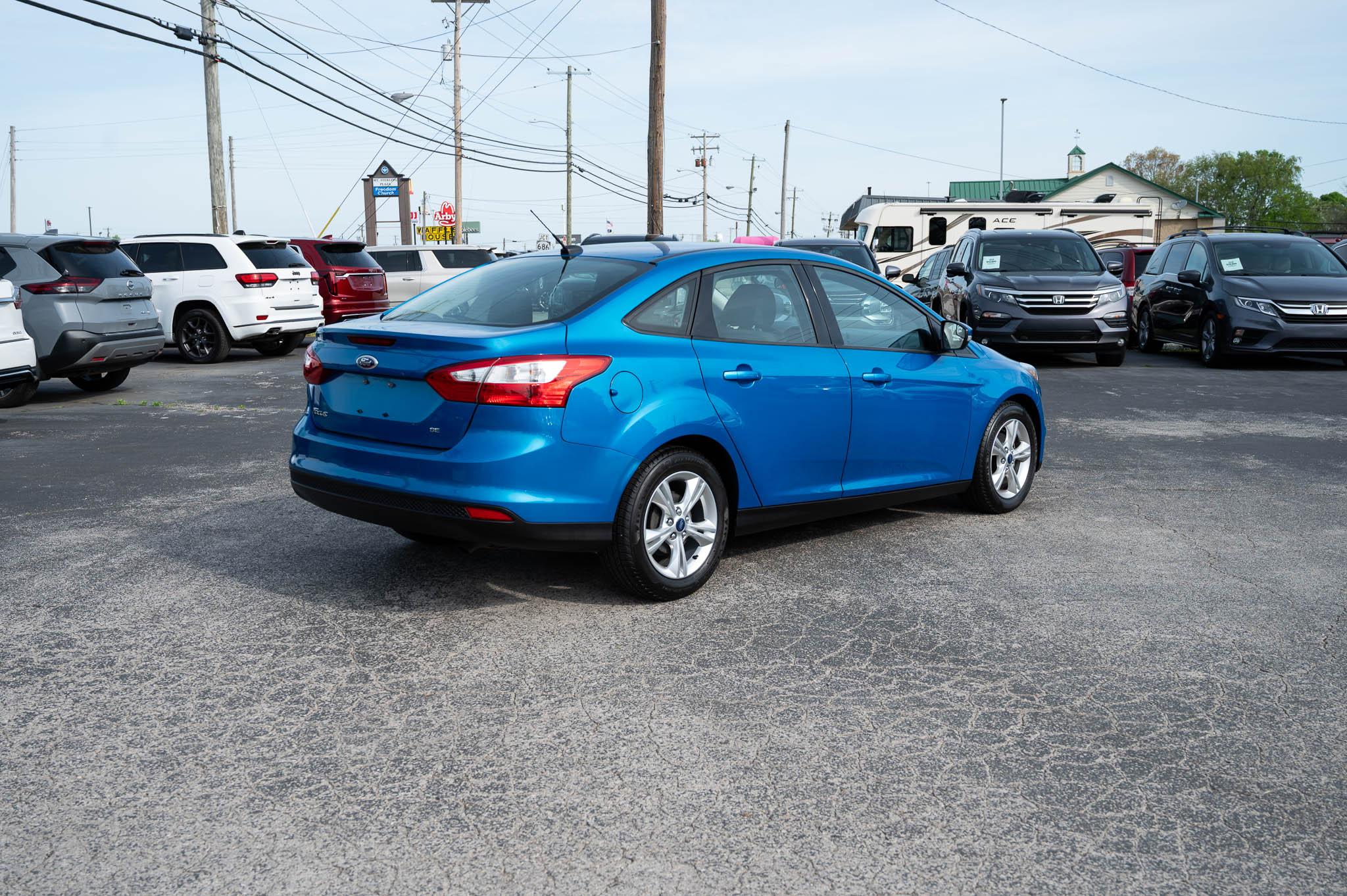 Ford Focus SE Sedan 2013