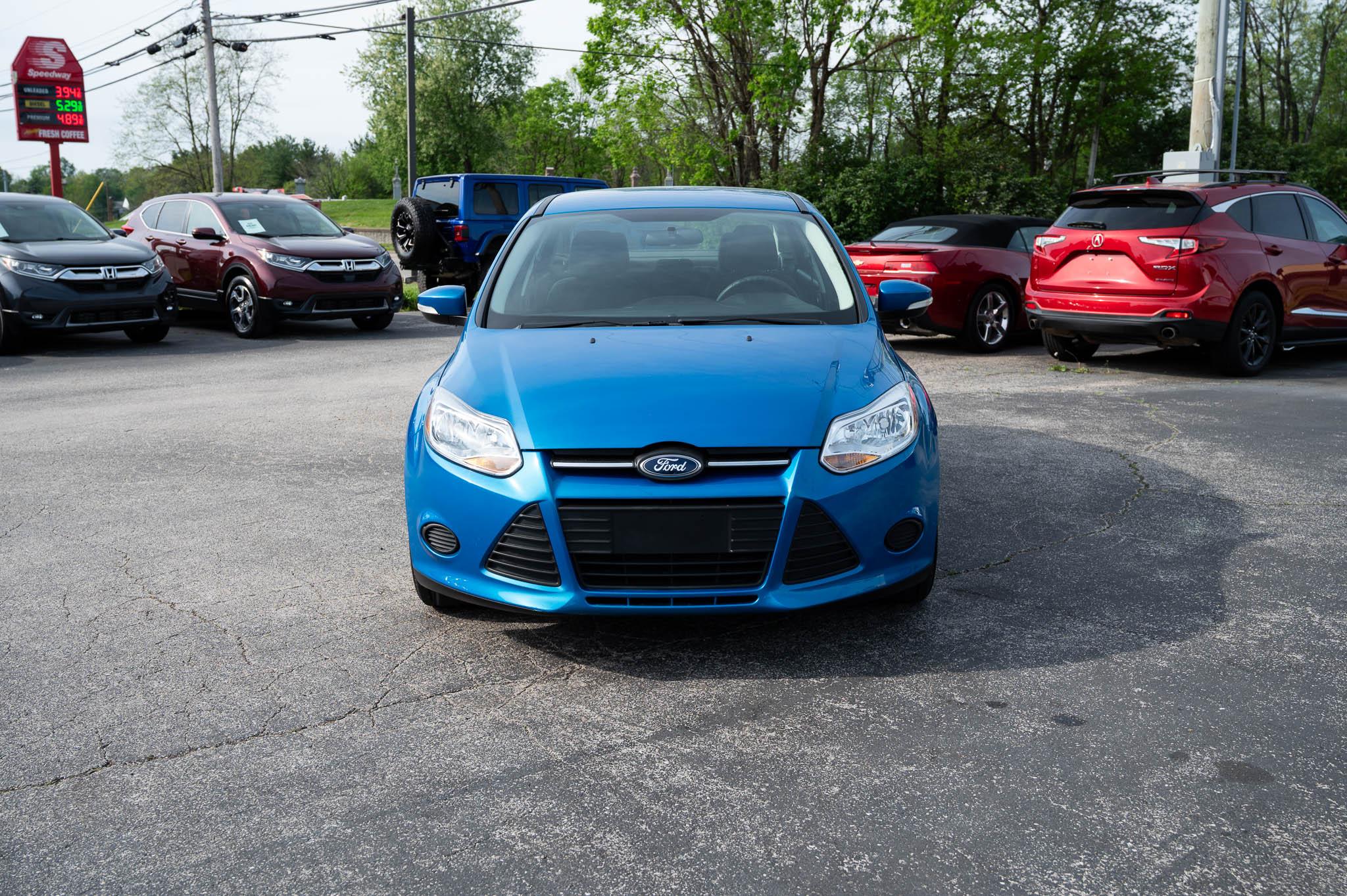 Ford Focus SE Sedan 2013