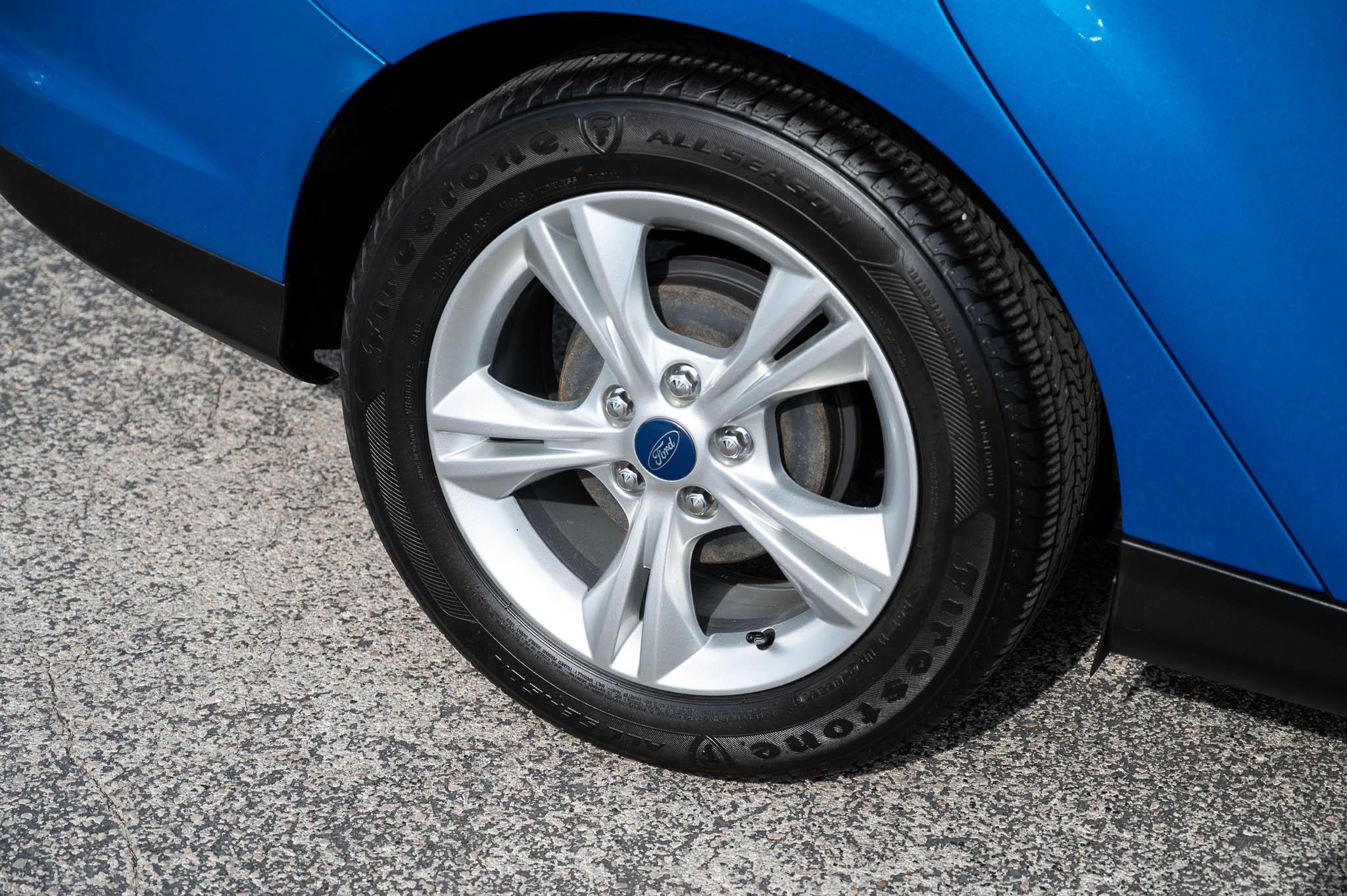 Ford Focus SE Sedan 2013