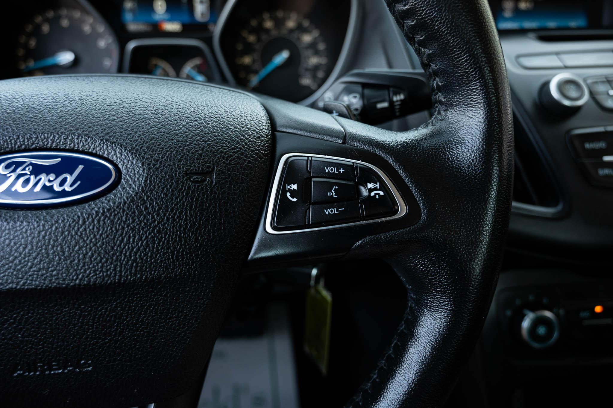 Ford Focus SE Sedan 2016