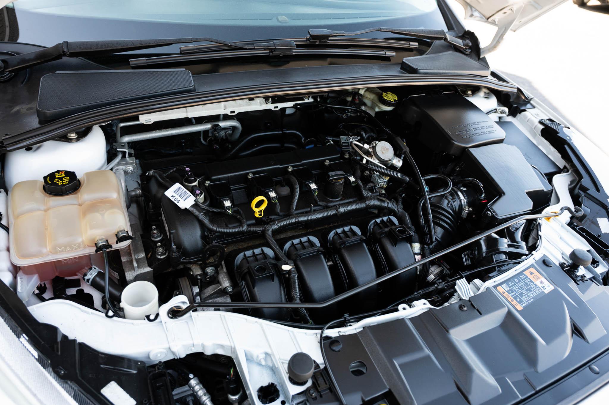 Ford Focus SE Sedan 2016