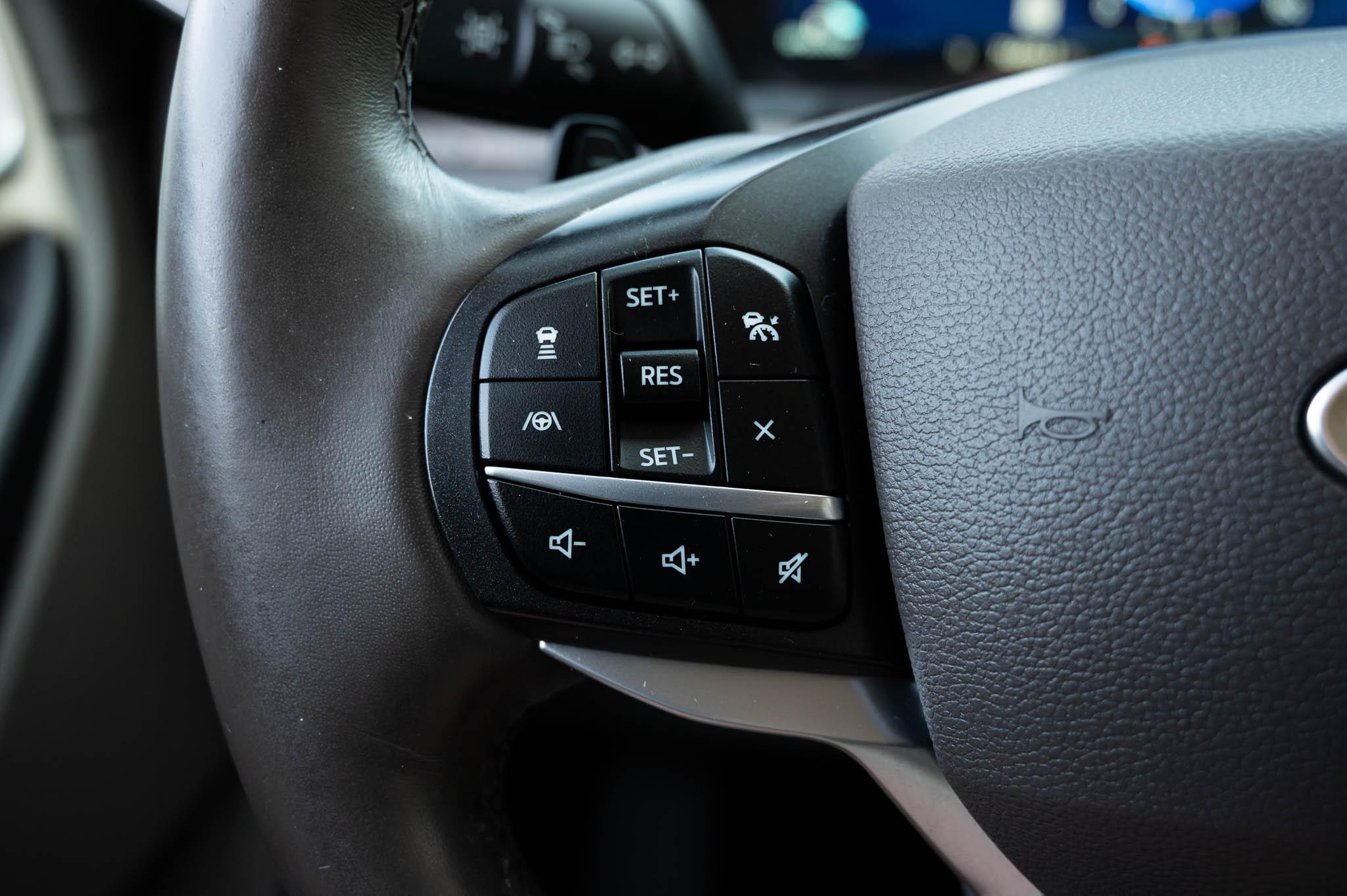 Ford Explorer Platinum AWD 2020