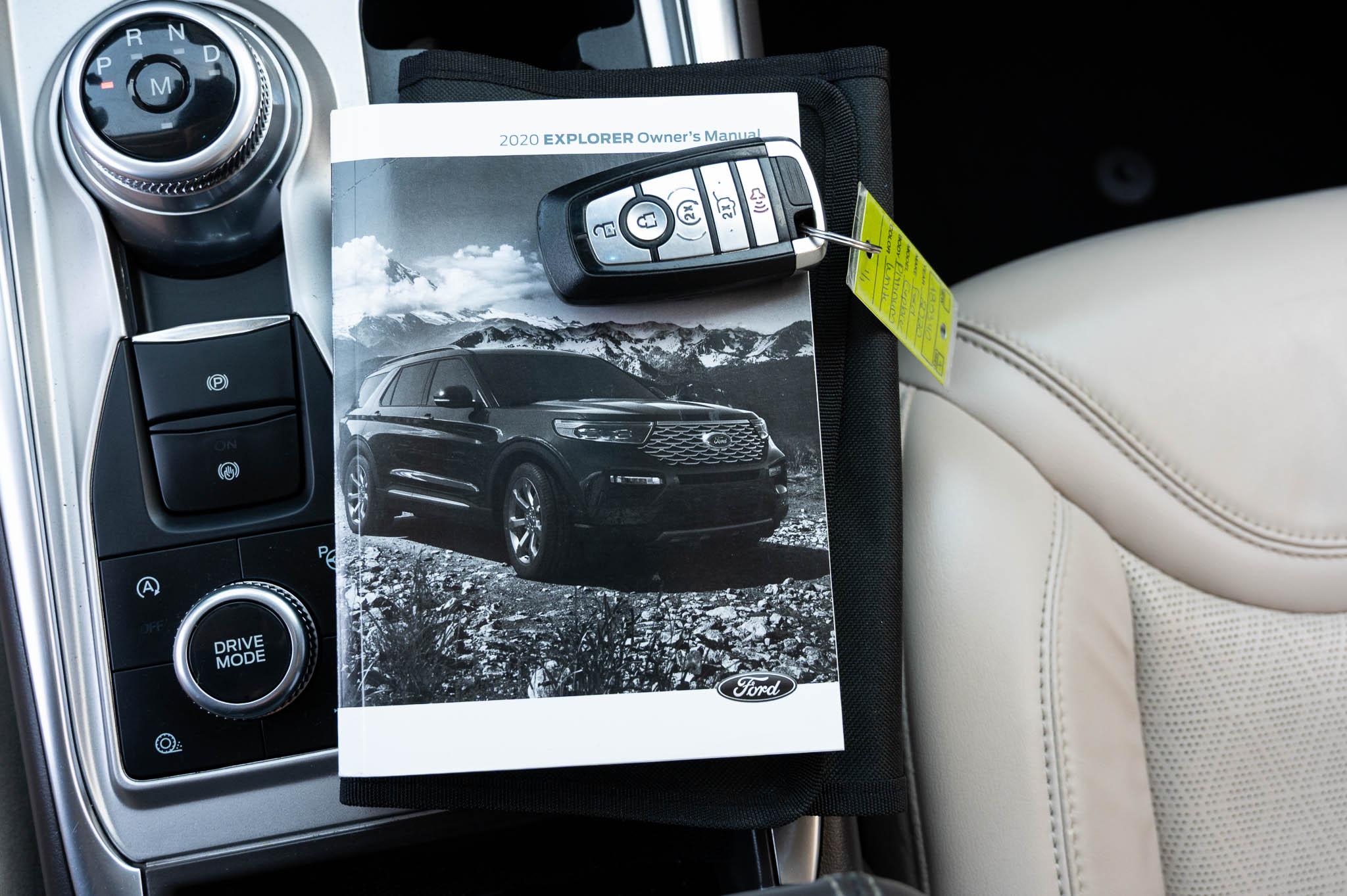 Ford Explorer Platinum AWD 2020