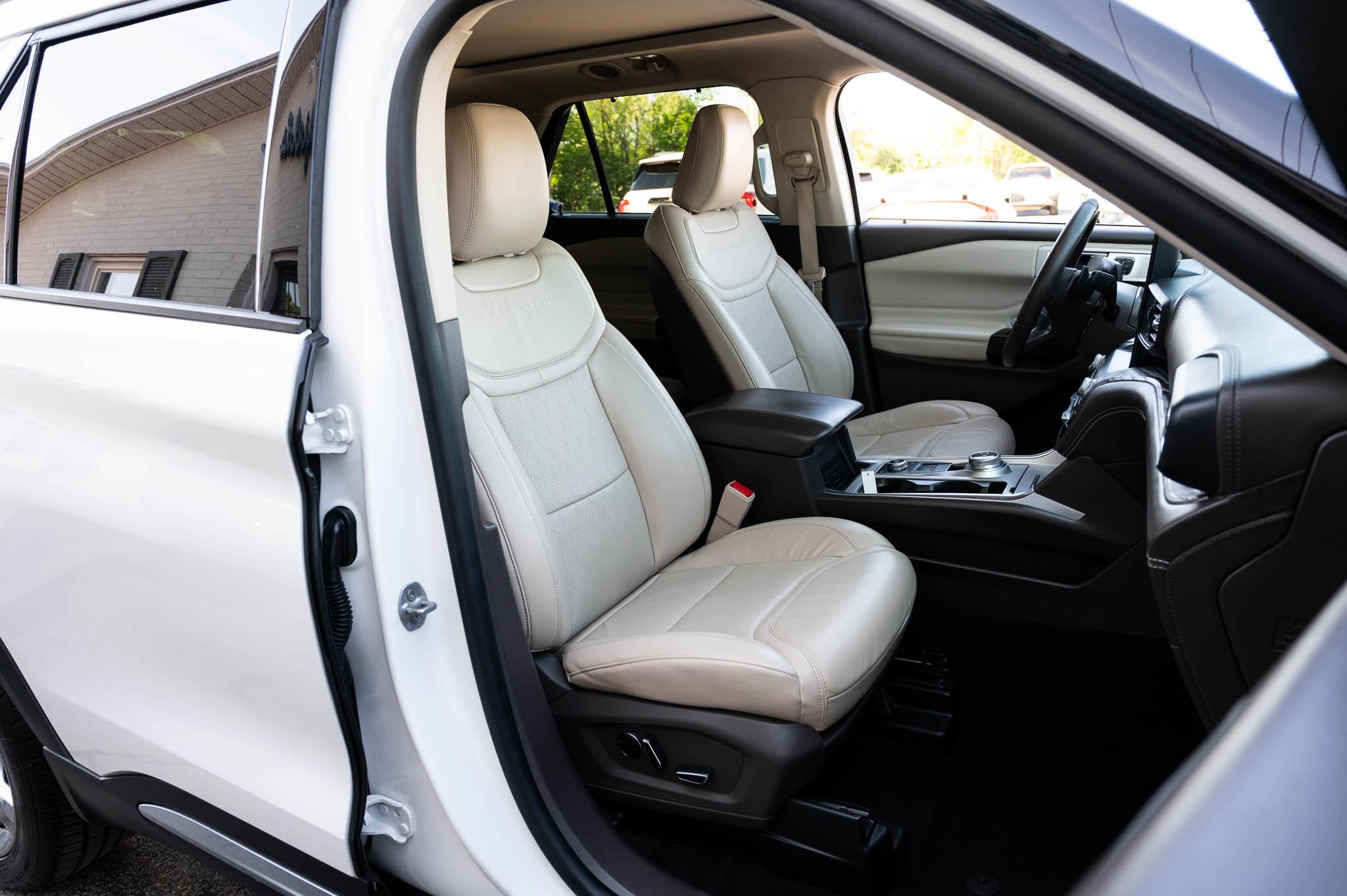 Ford Explorer Platinum AWD 2020