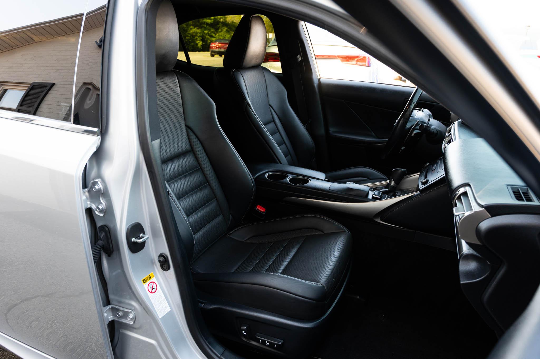 Lexus IS 350 F Sport 4D Sedan AWD 2016