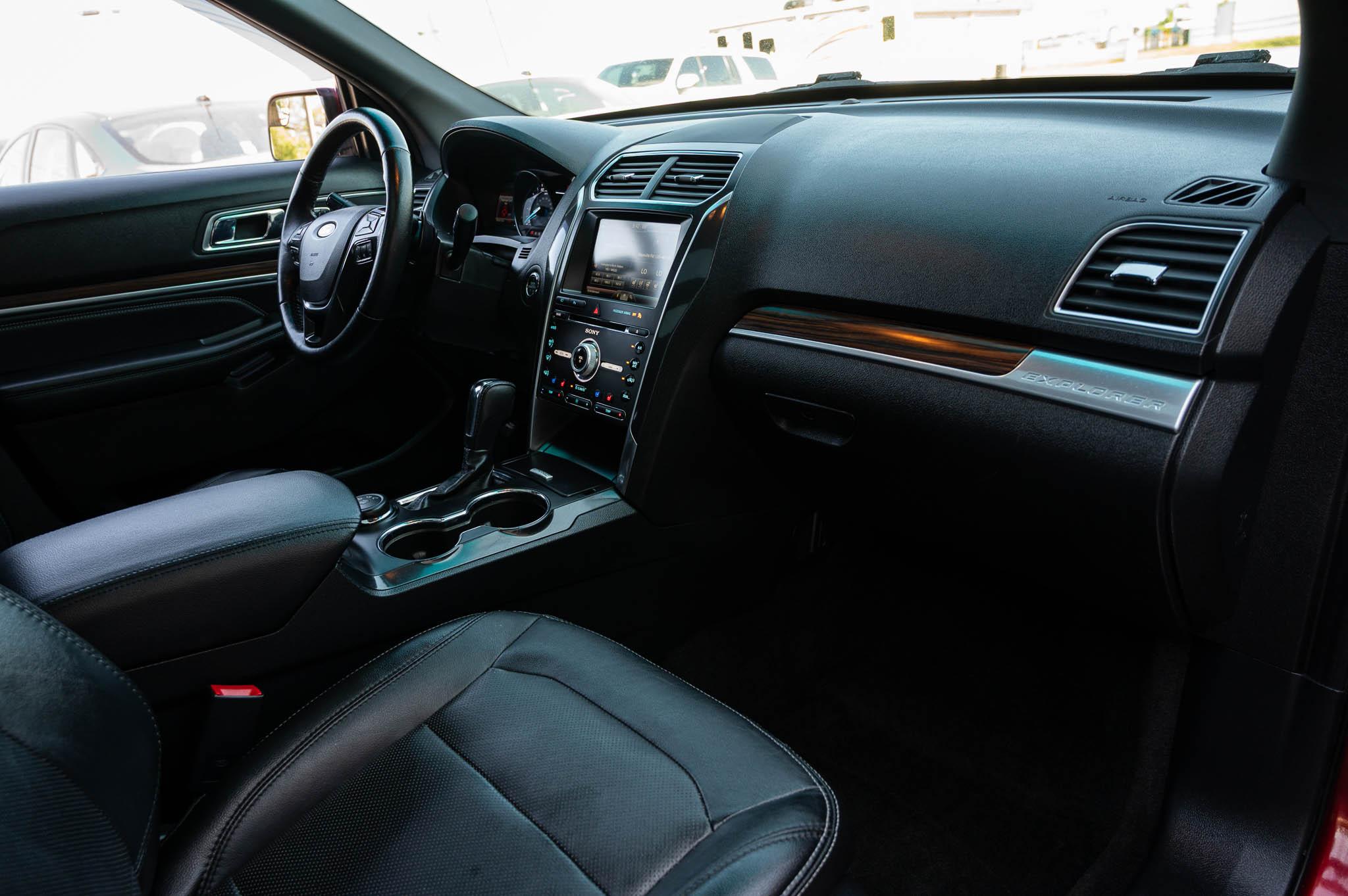 Ford Explorer Limited 4WD 2016