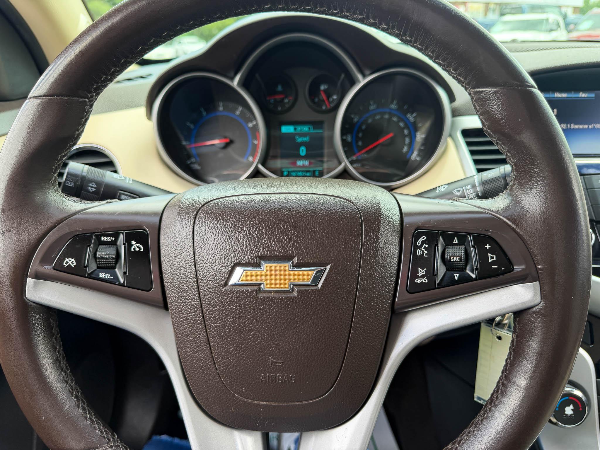 Chevrolet Cruze 2LT Auto 2015