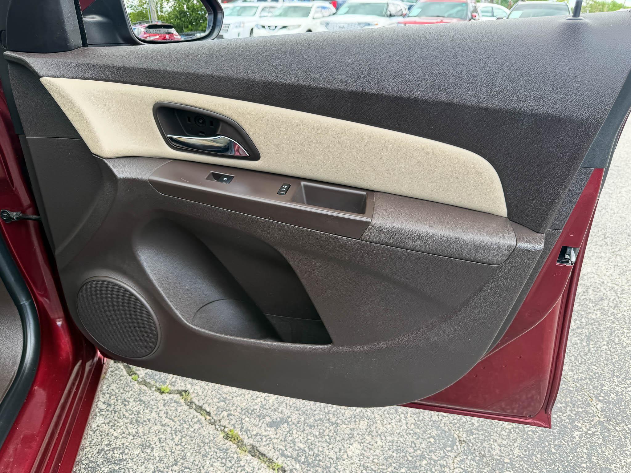 Chevrolet Cruze 2LT Auto 2015