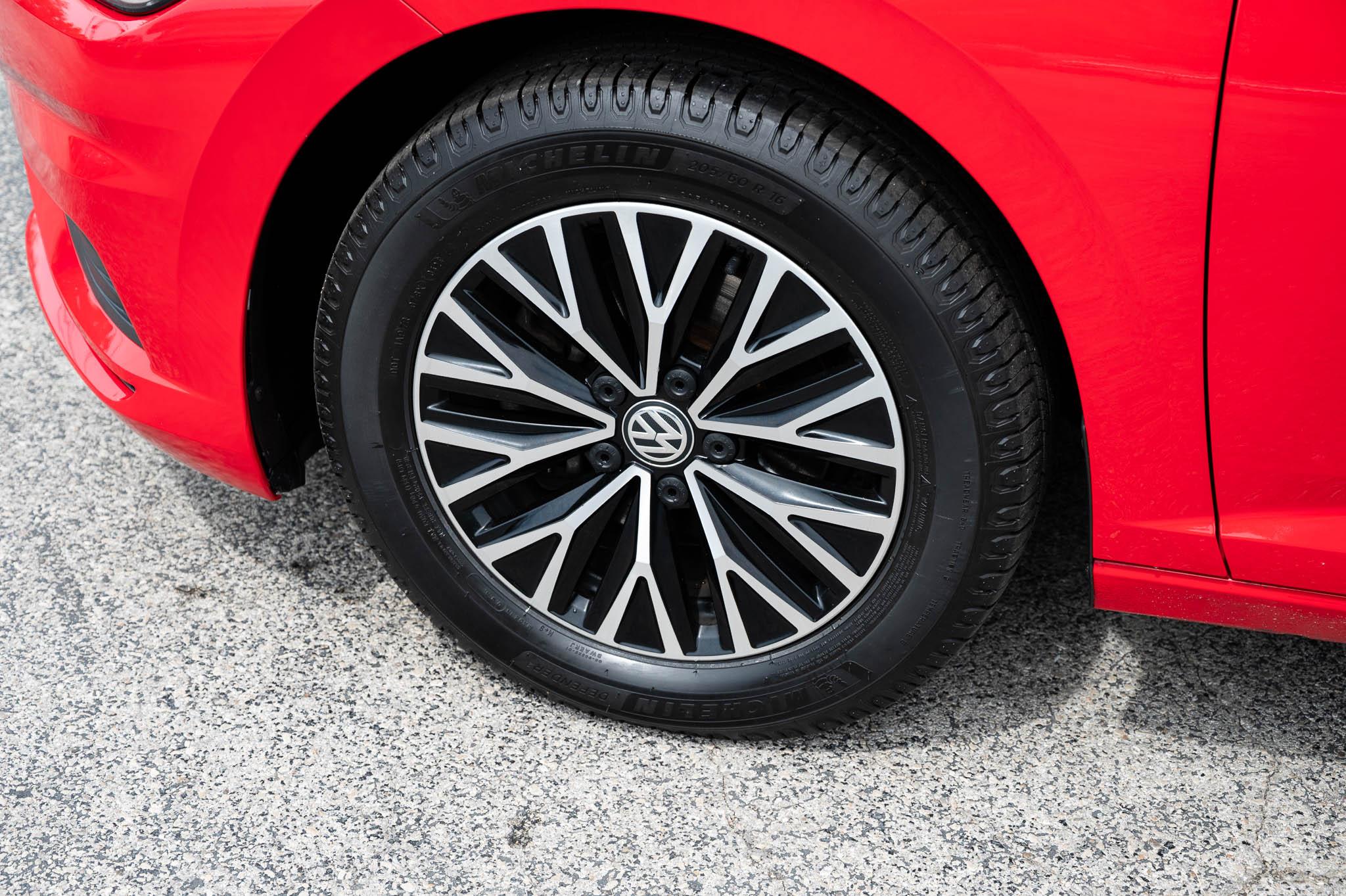 Volkswagen Jetta 1.4T SEL 8A 2019