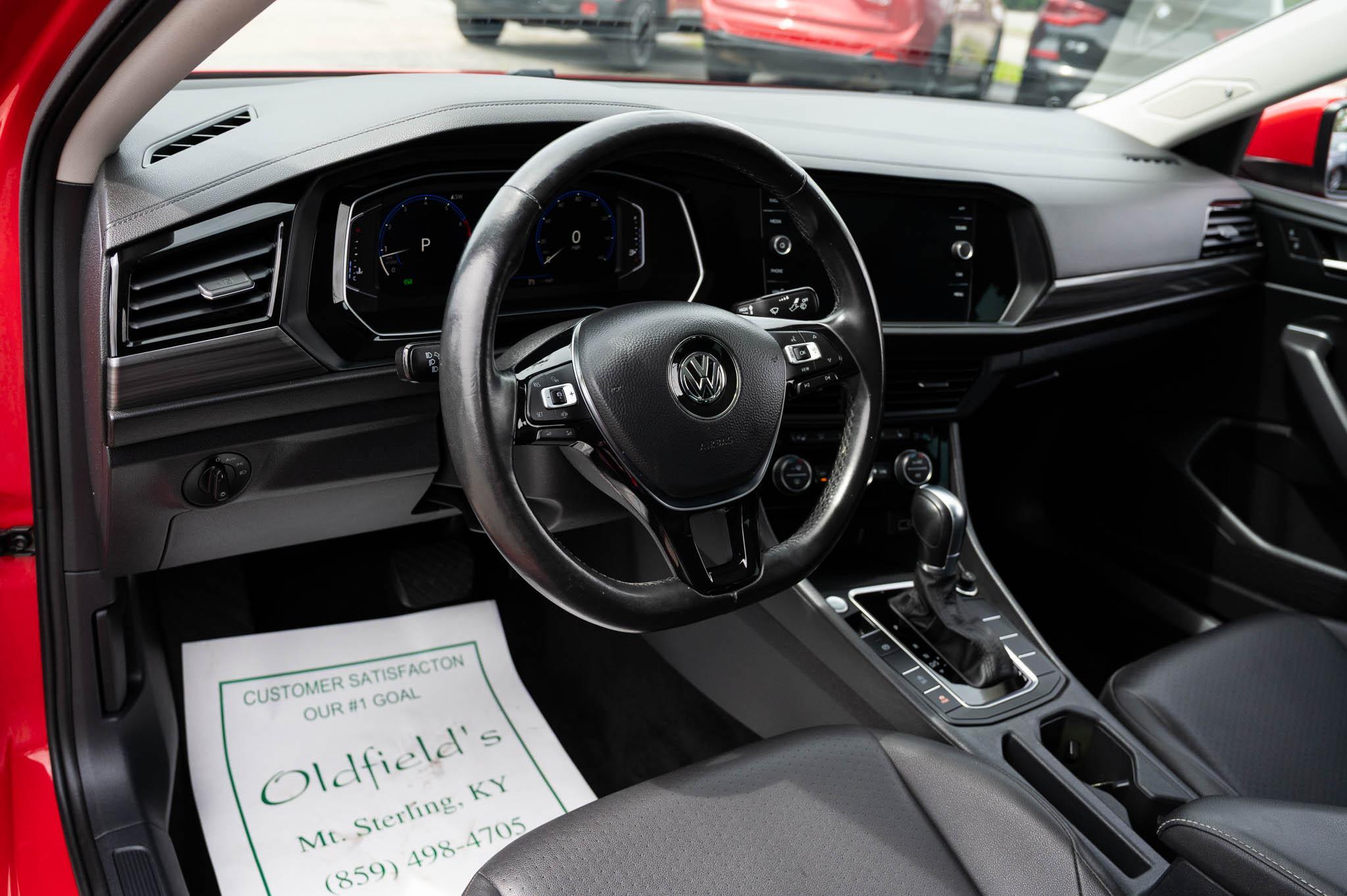 Volkswagen Jetta 1.4T SEL 8A 2019